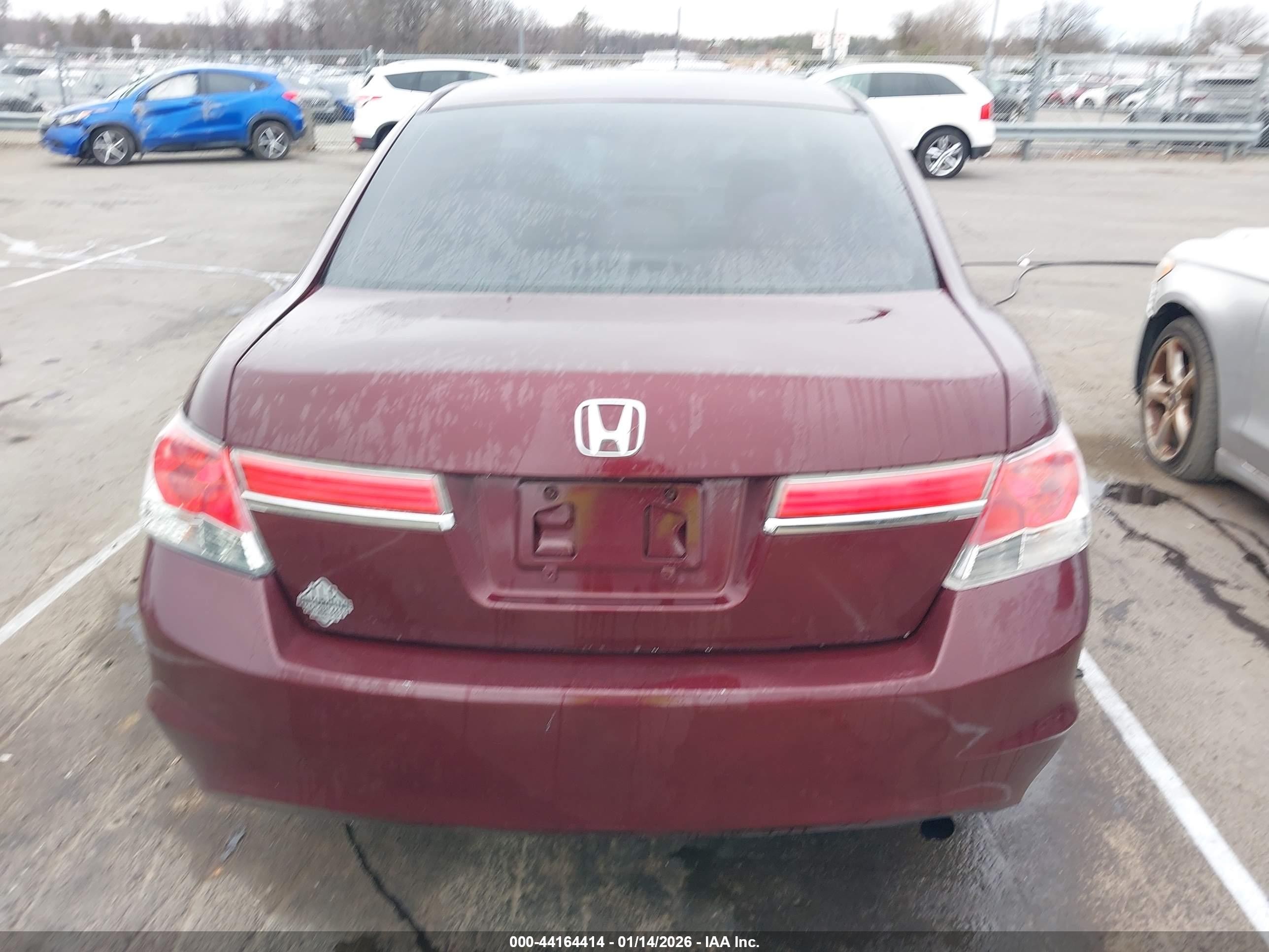 2012 Honda Accord 2.4 Lx Burgundy vin: 1HGCP2F34CA157911