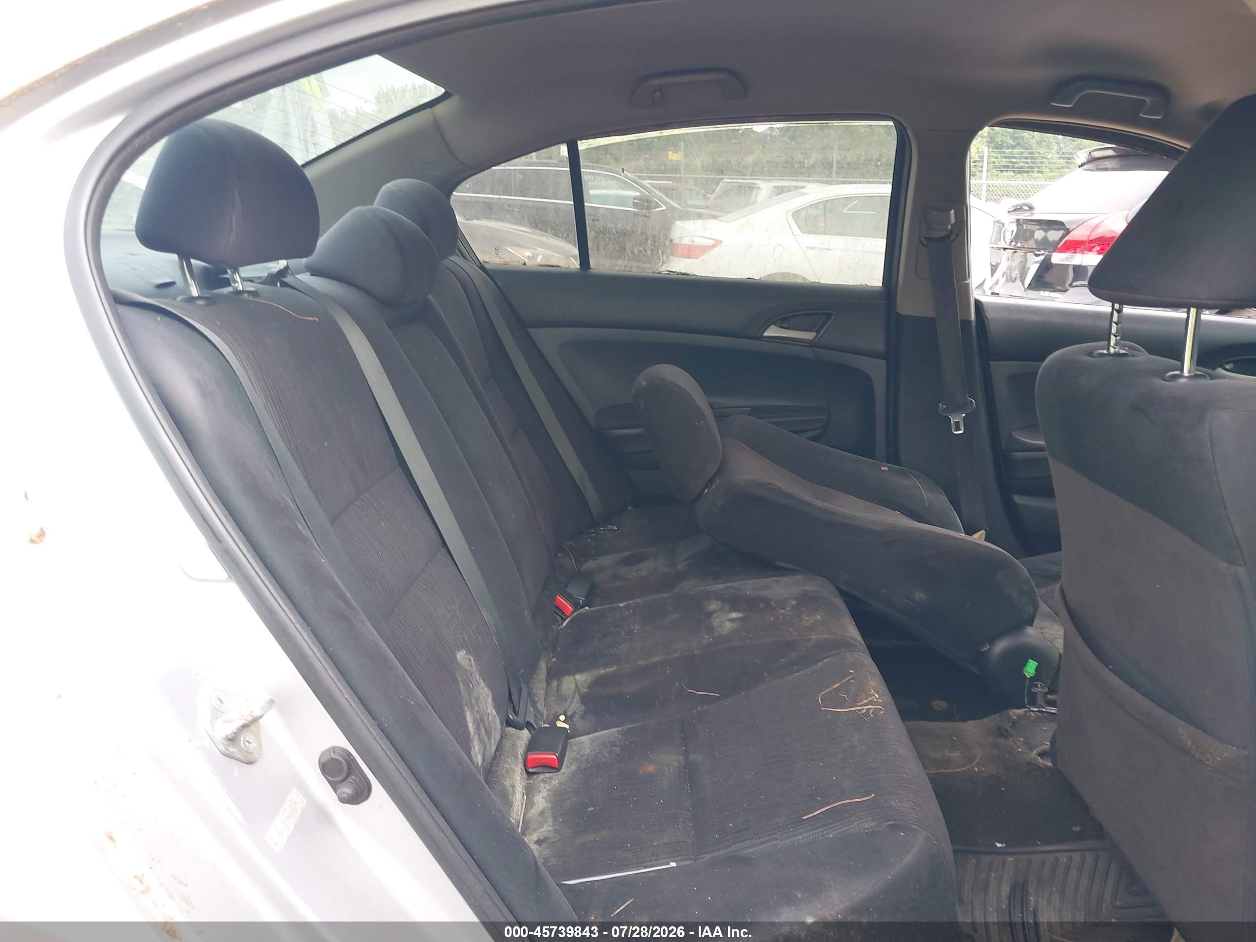 2012 Honda Accord 2.4 Lx Silver vin: 1HGCP2F34CA180203