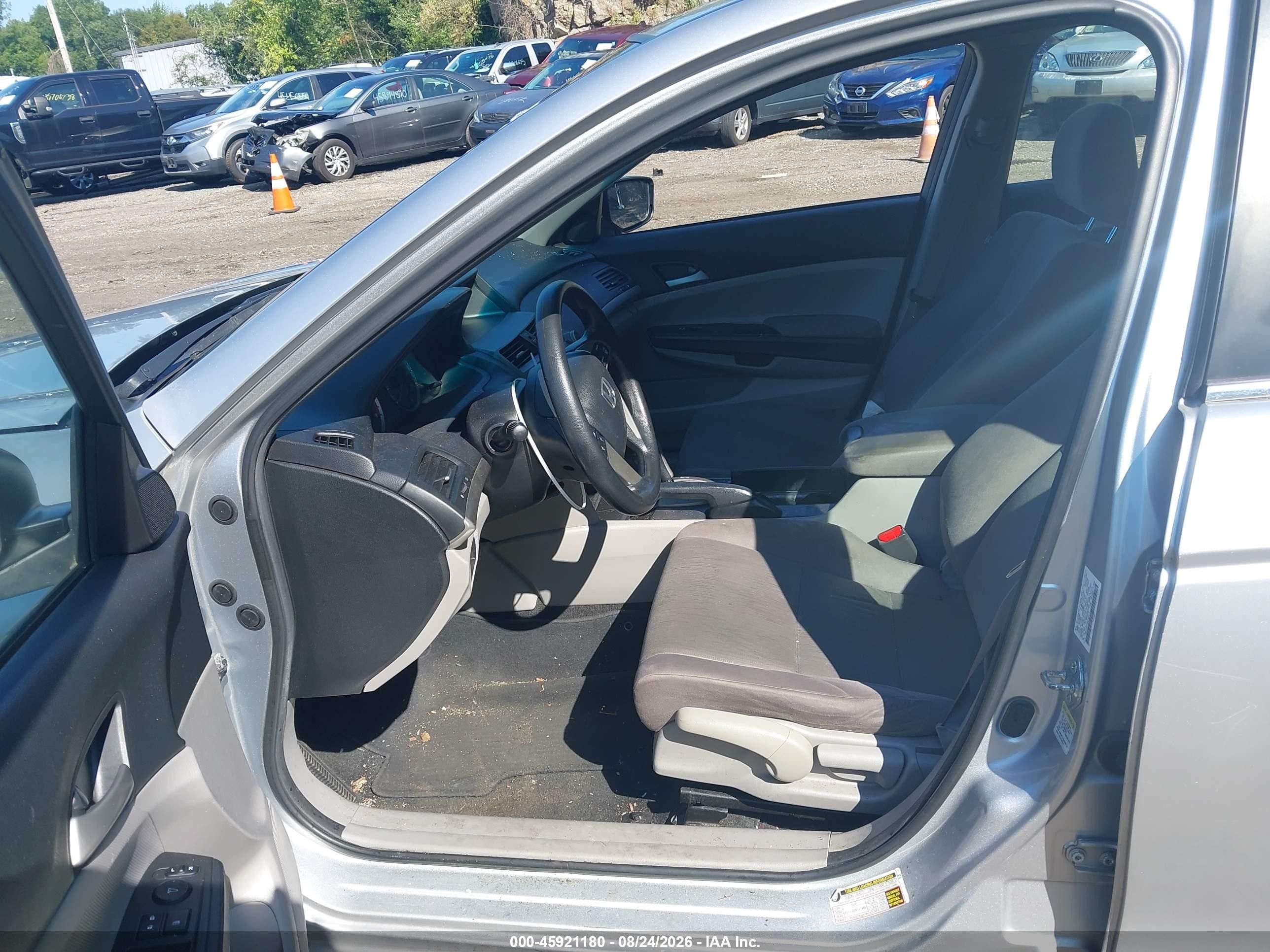 2012 Honda Accord Sdn Lx Silver vin: 1HGCP2F34CA194019