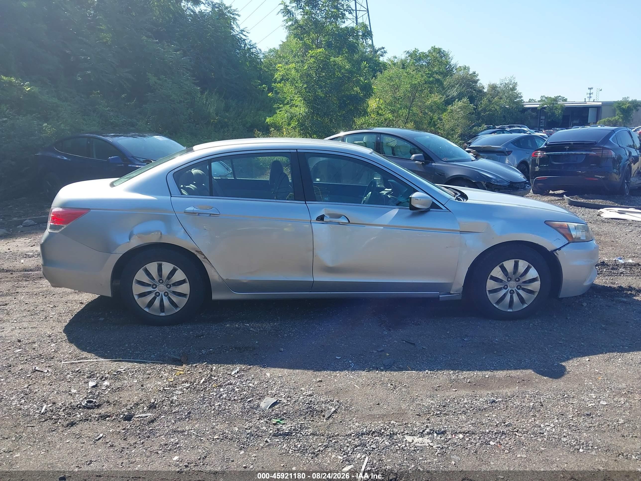 2012 Honda Accord Sdn Lx Silver vin: 1HGCP2F34CA194019