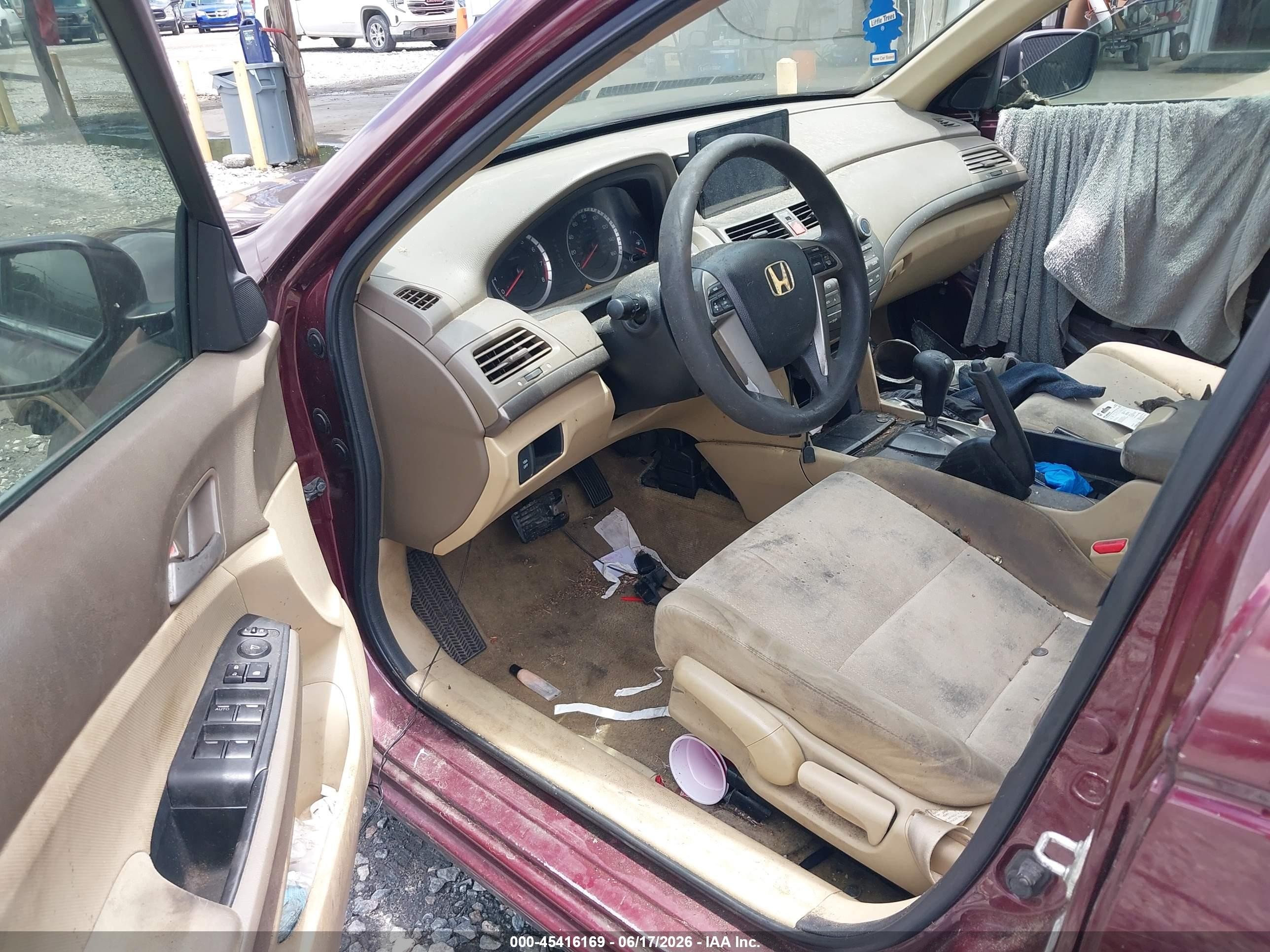 2010 Honda Accord 2.4 Lx Maroon vin: 1HGCP2F35AA020005