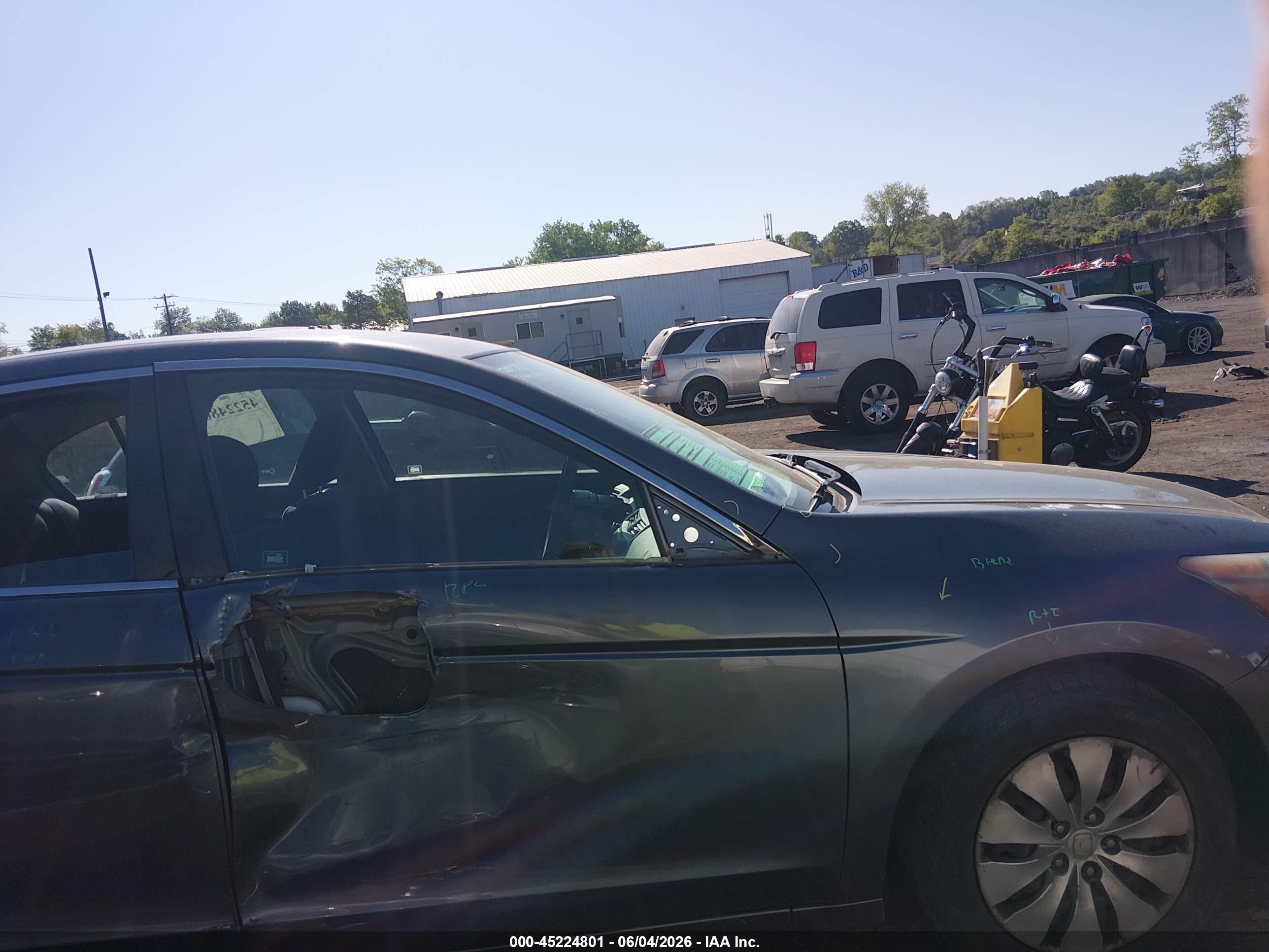 2010 Honda Accord 2.4 Lx Gray vin: 1HGCP2F35AA049293