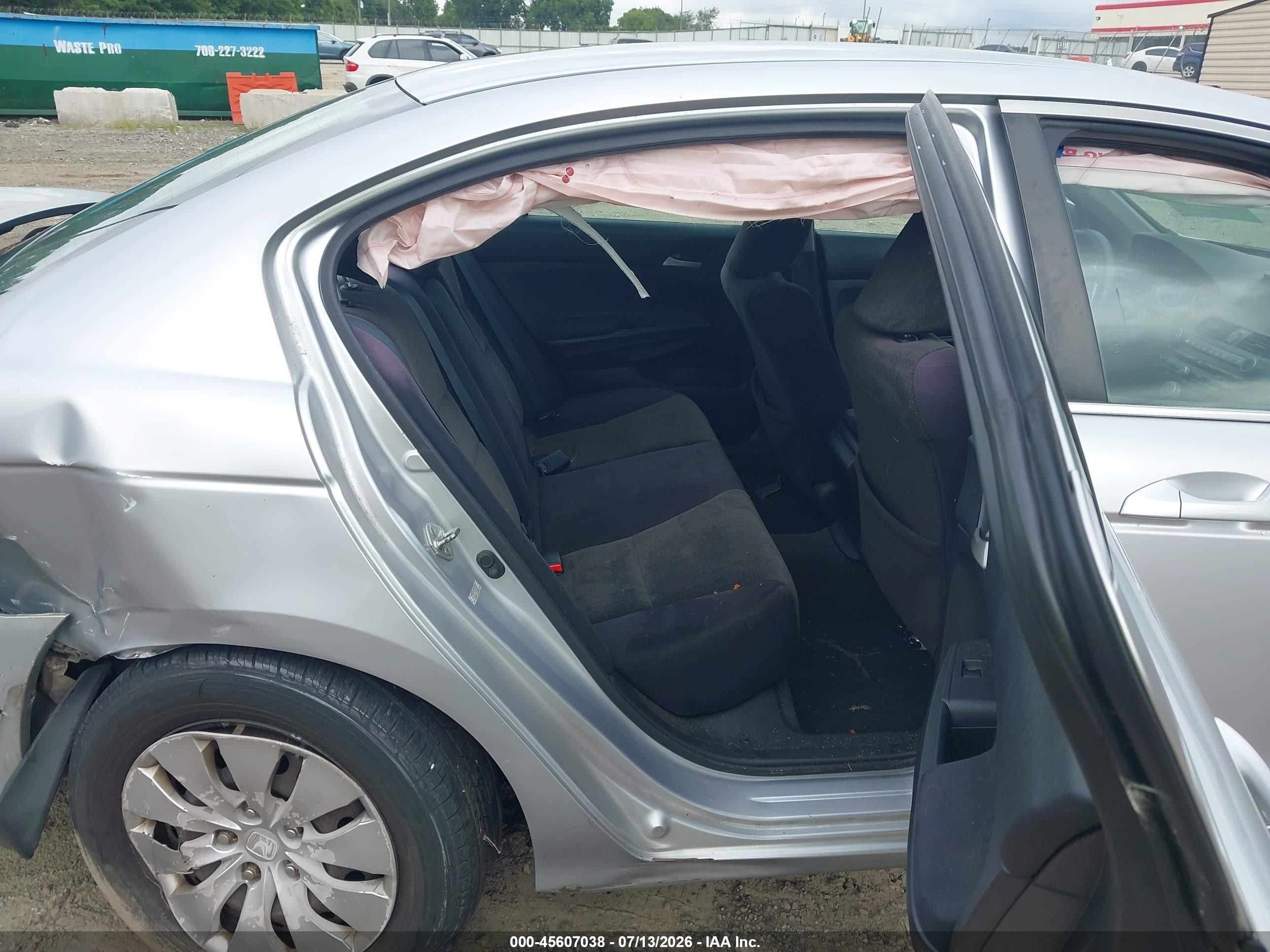 2010 Honda Accord 2.4 Lx Silver vin: 1HGCP2F35AA060553