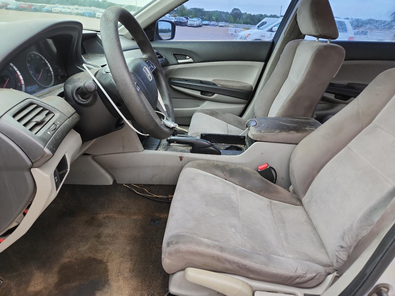 2010 Honda Accord Lx Серебряный vin: 1HGCP2F35AA065834