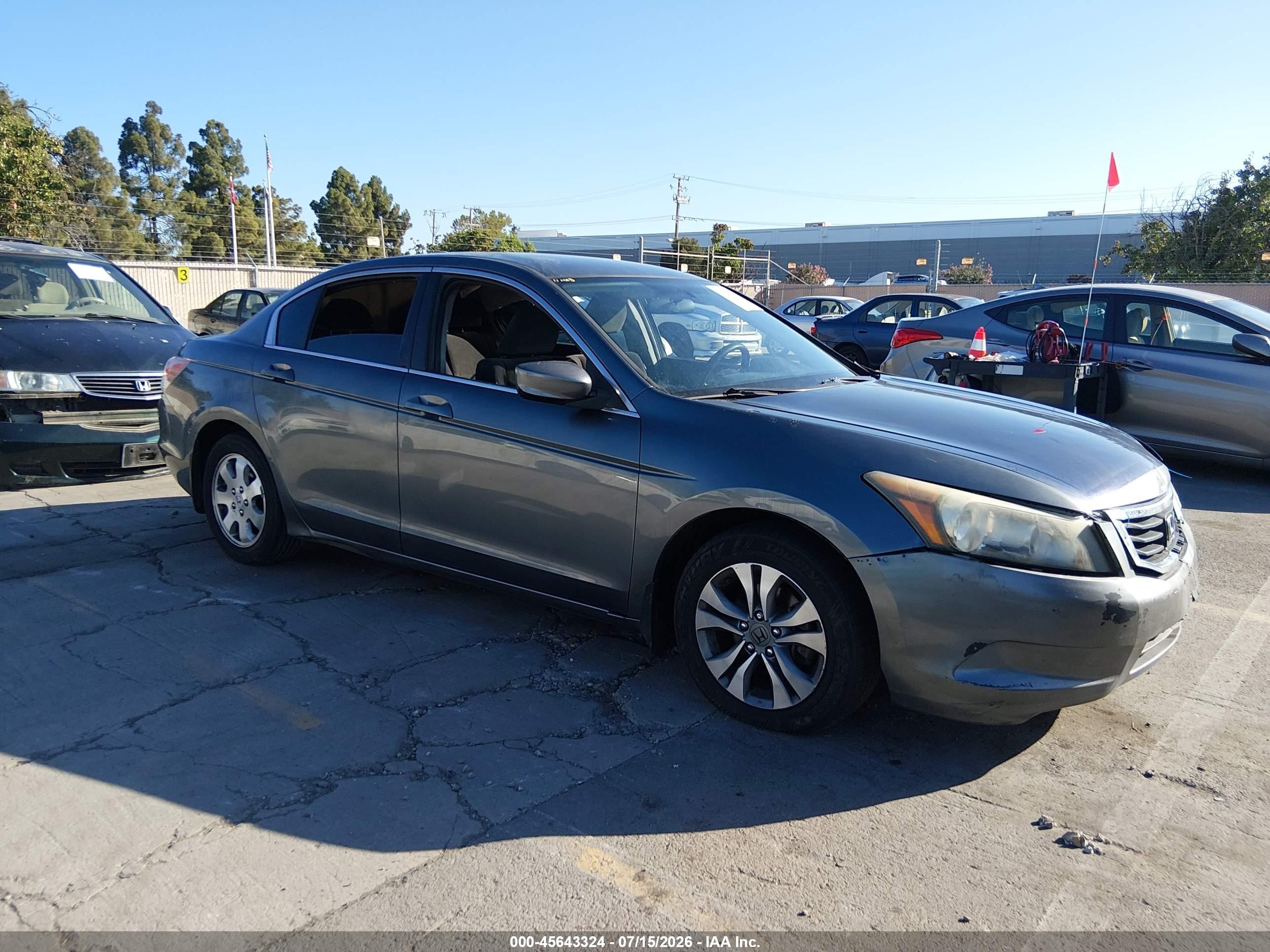 2010 Honda Accord 2.4 Lx Gray vin: 1HGCP2F35AA067275