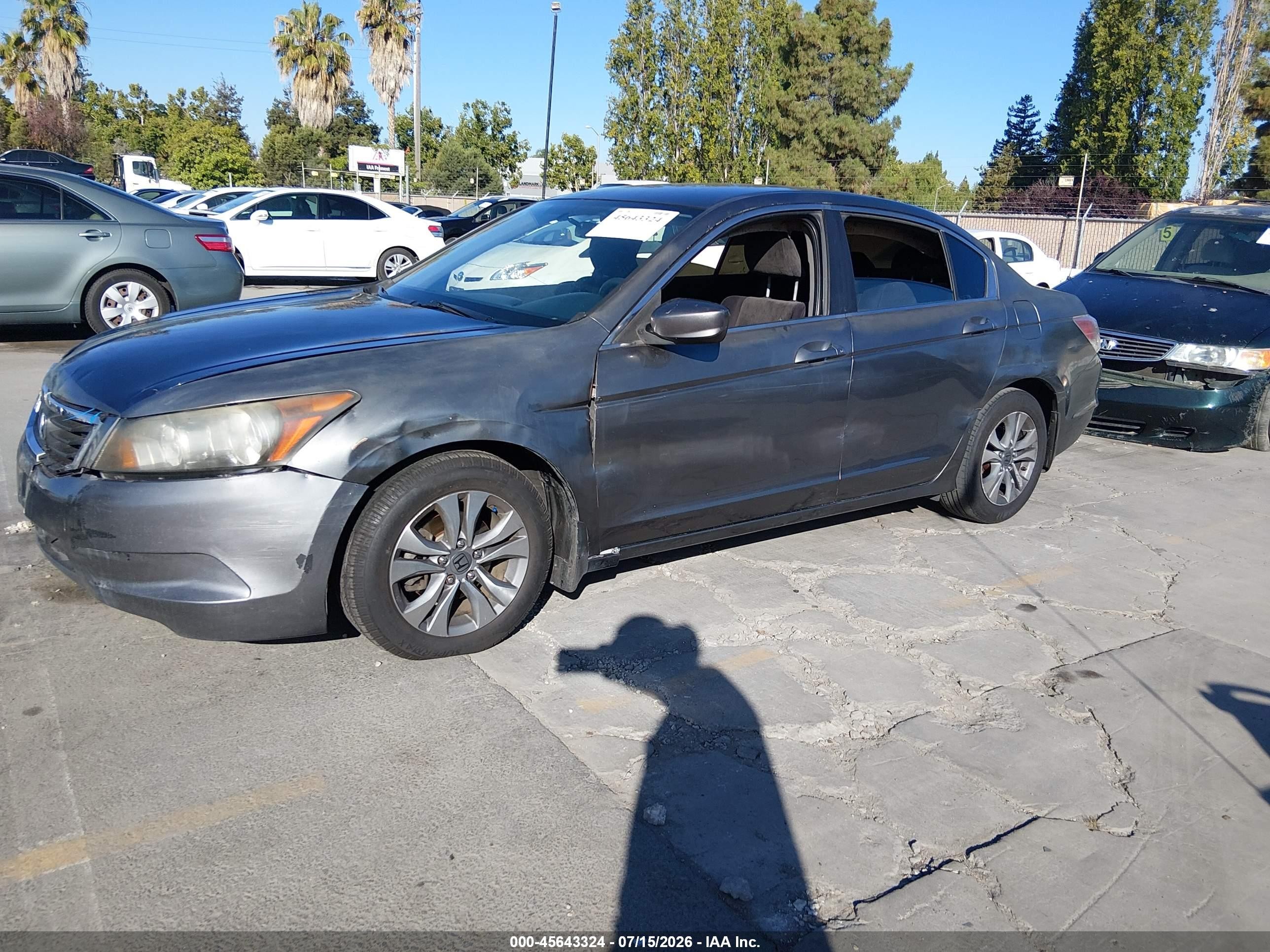 2010 Honda Accord 2.4 Lx Gray vin: 1HGCP2F35AA067275