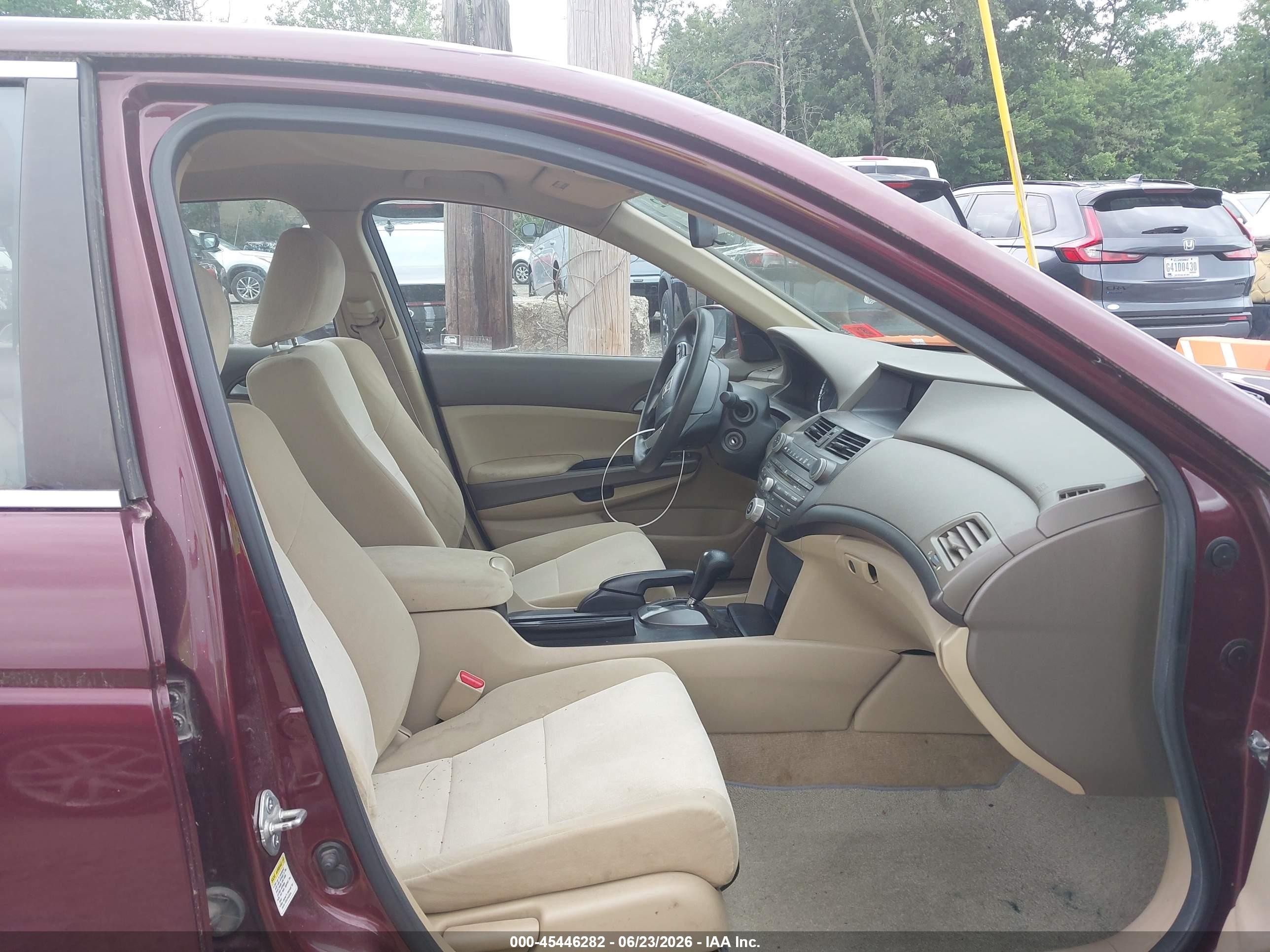 2010 Honda Accord 2.4 Lx Maroon vin: 1HGCP2F35AA078941