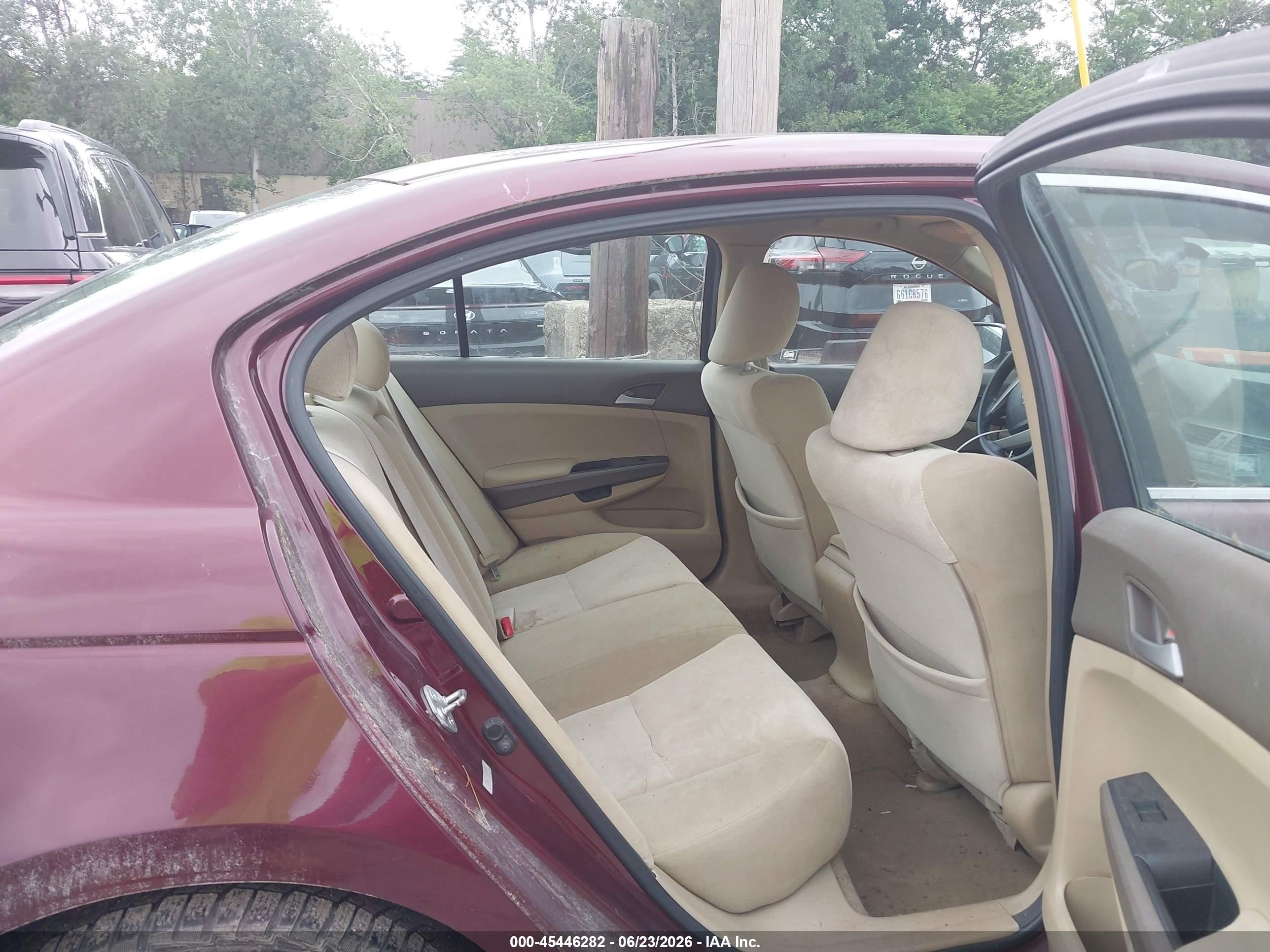 2010 Honda Accord 2.4 Lx Maroon vin: 1HGCP2F35AA078941