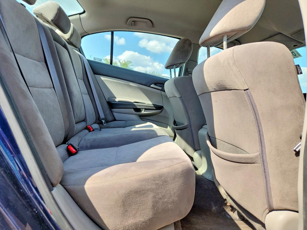 2010 Honda Accord Lx Blue vin: 1HGCP2F35AA085887