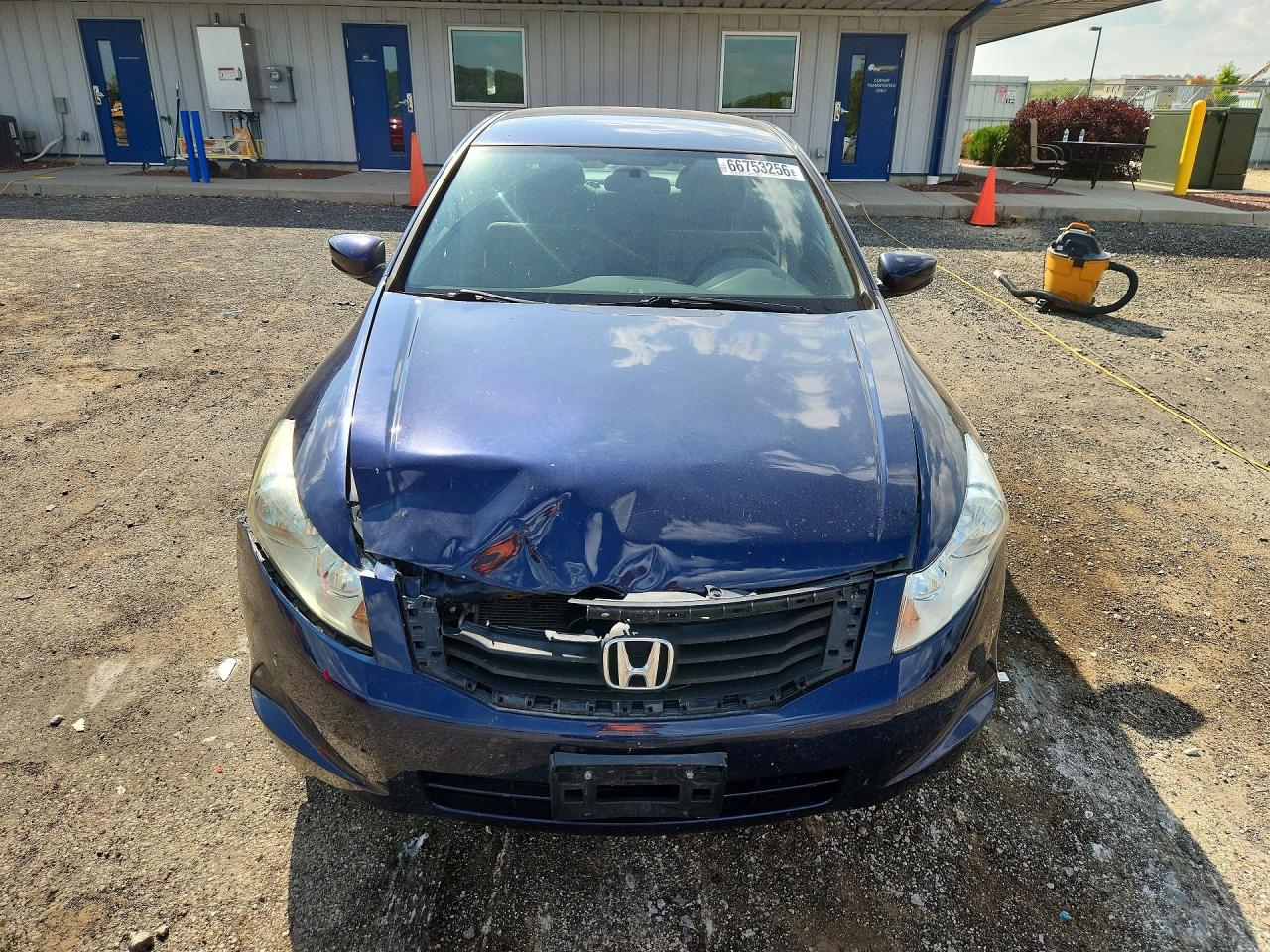 2010 Honda Accord Lx Blue vin: 1HGCP2F35AA085887