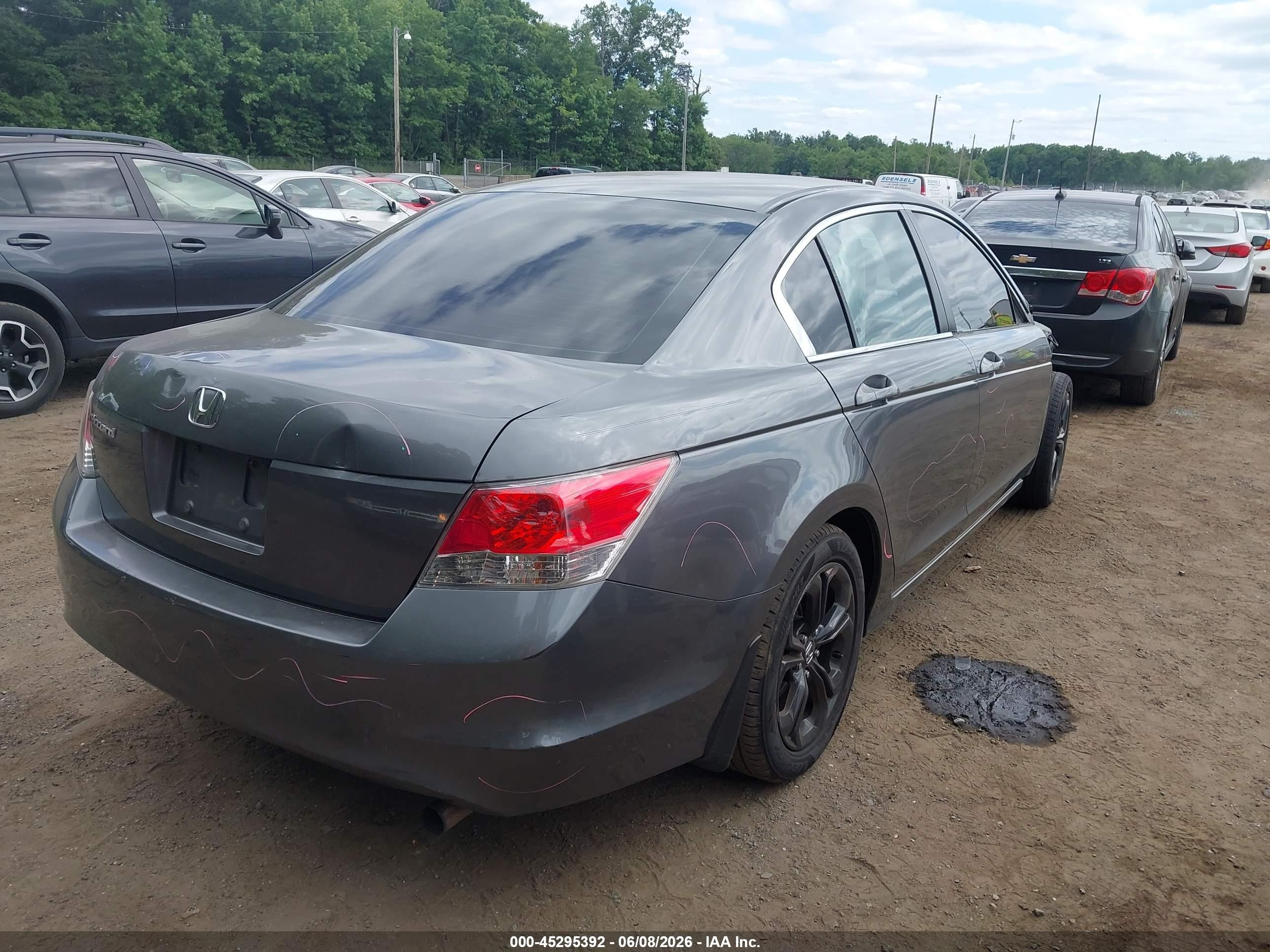 2010 Honda Accord 2.4 Lx Silver vin: 1HGCP2F35AA110416
