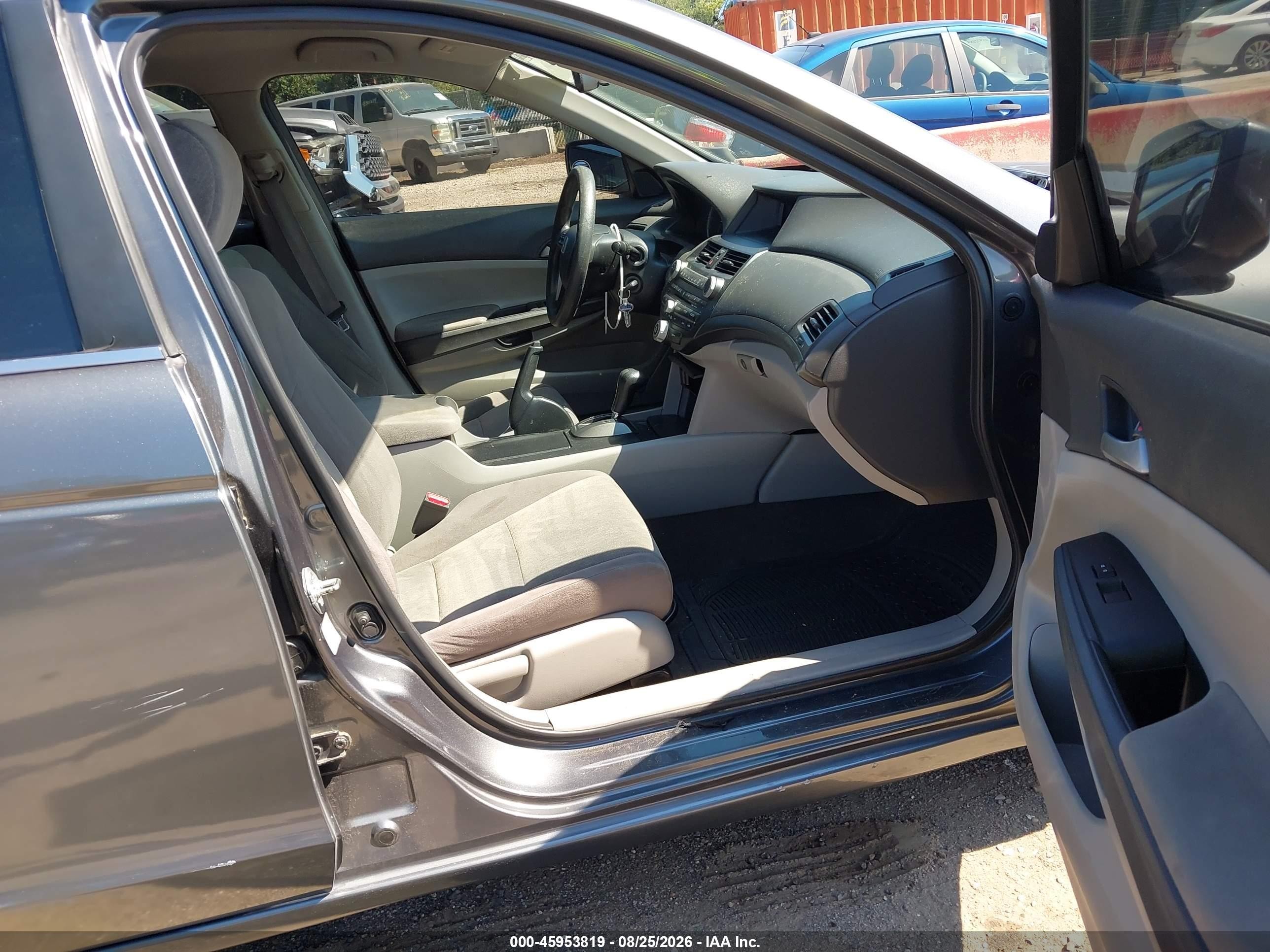 2010 Honda Accord 2.4 Lx Gray vin: 1HGCP2F35AA120606