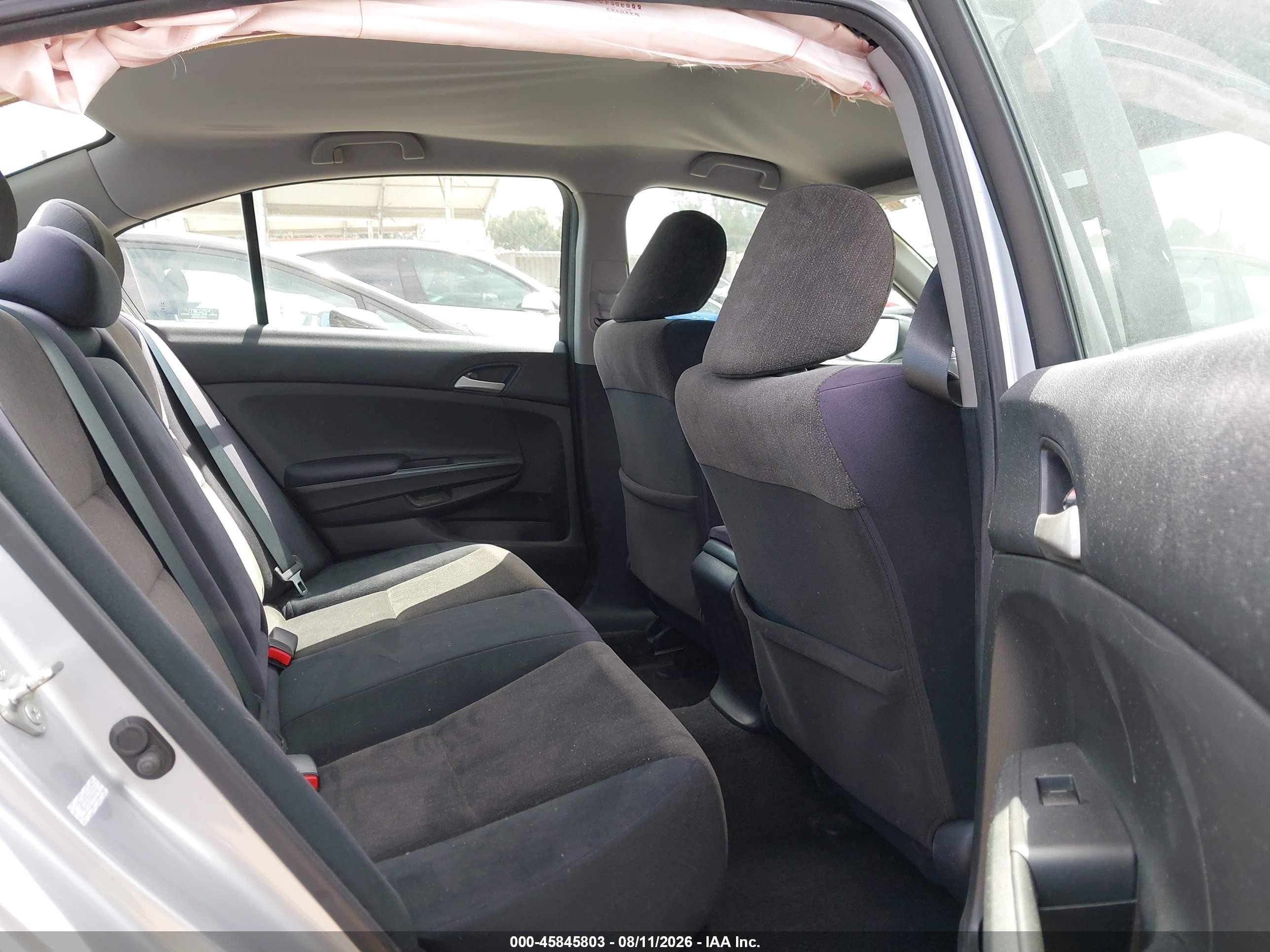 2010 Honda Accord 2.4 Lx Silver vin: 1HGCP2F35AA139317