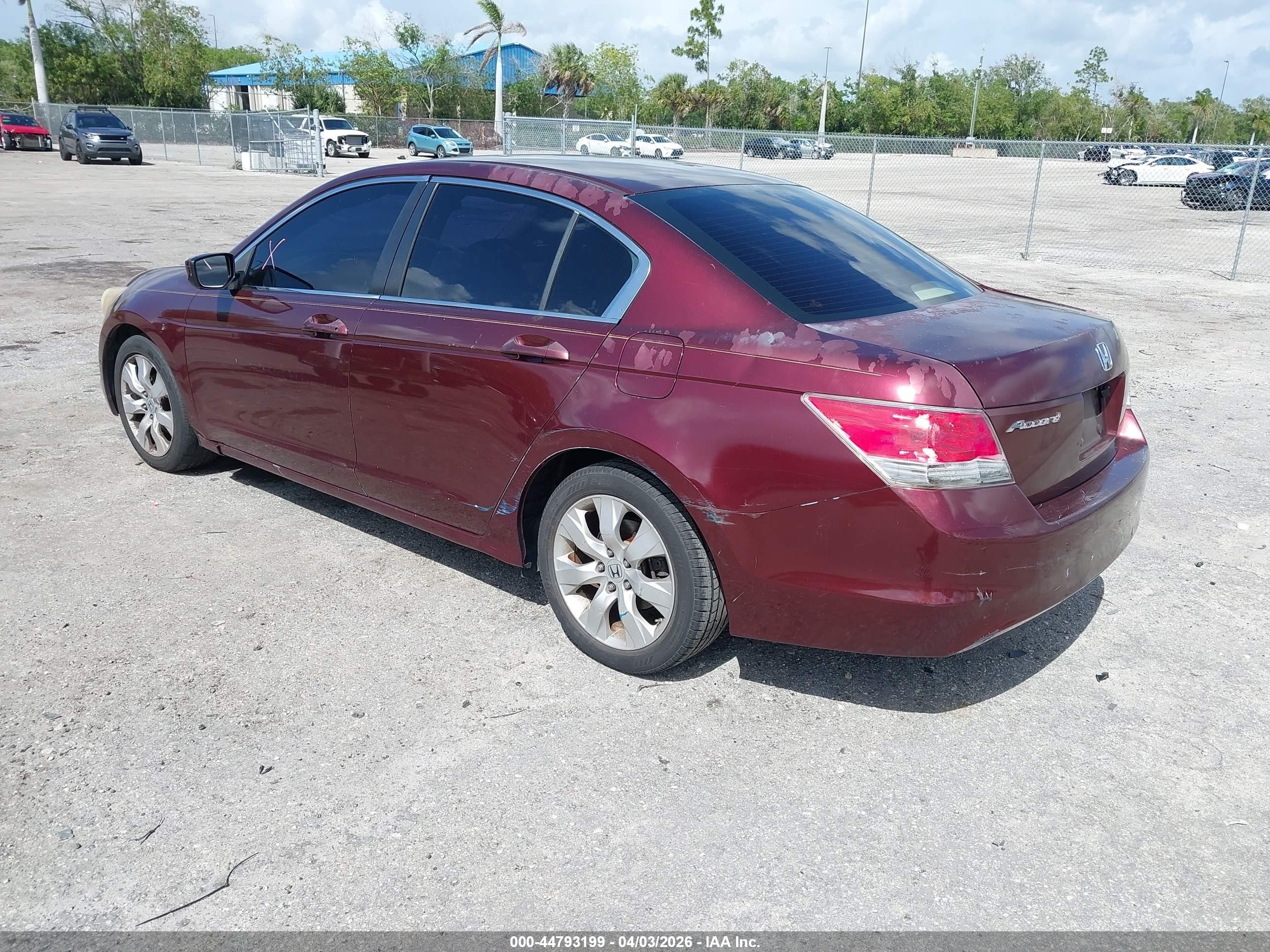 2010 Honda Accord 2.4 Lx Burgundy vin: 1HGCP2F35AA158112