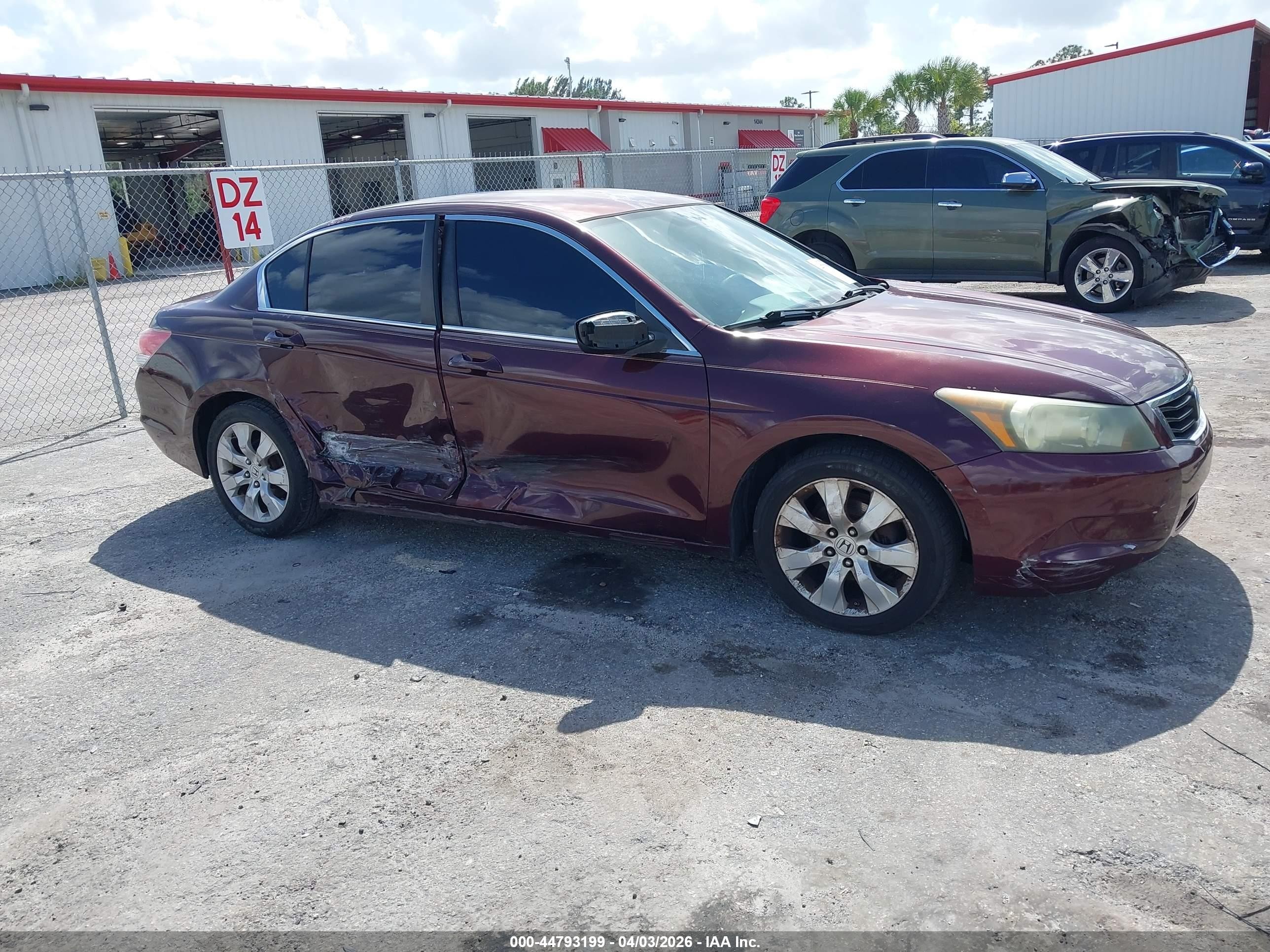 2010 Honda Accord 2.4 Lx Burgundy vin: 1HGCP2F35AA158112