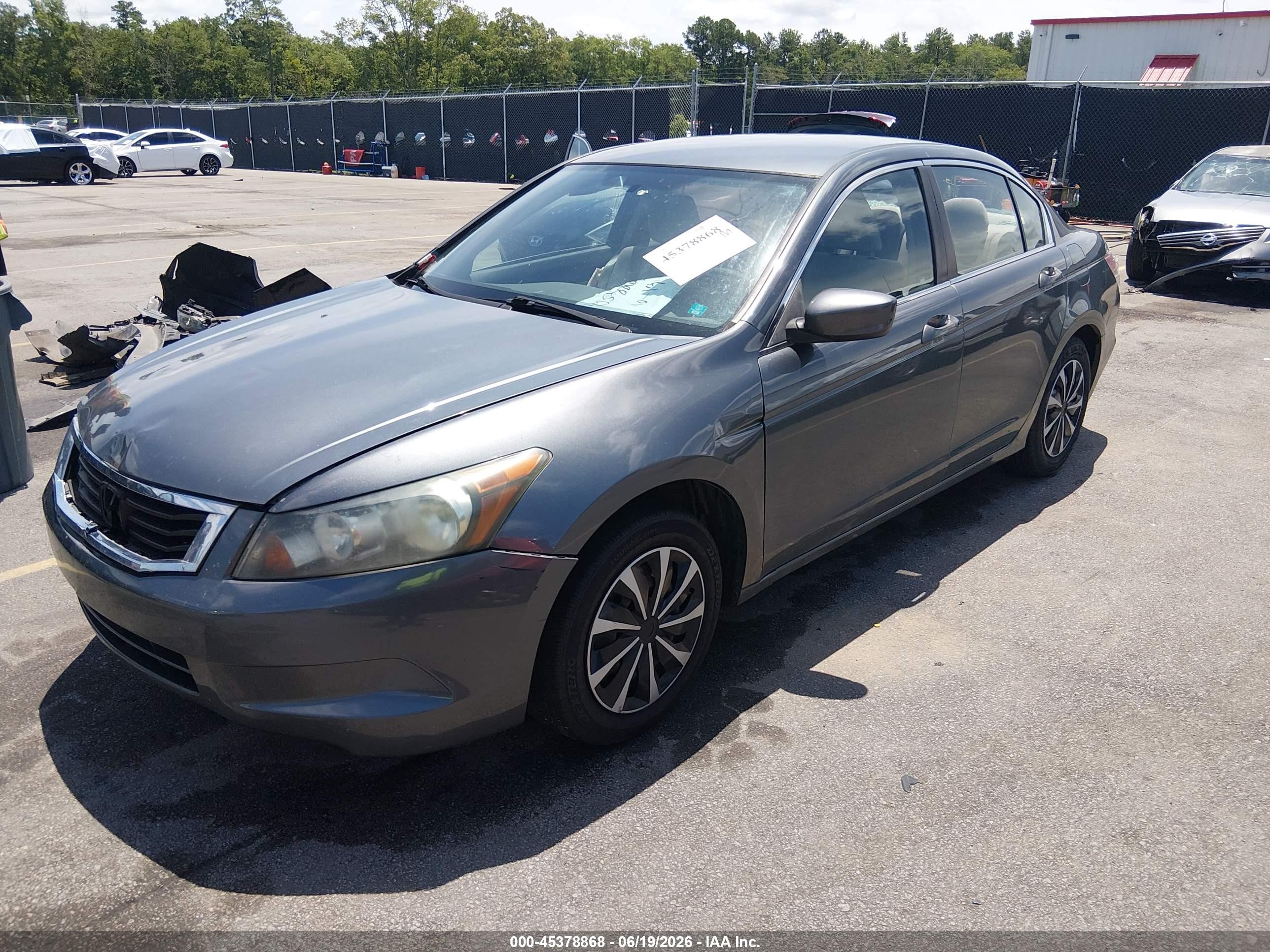 2010 Honda Accord 2.4 Lx Silver vin: 1HGCP2F35AA182345