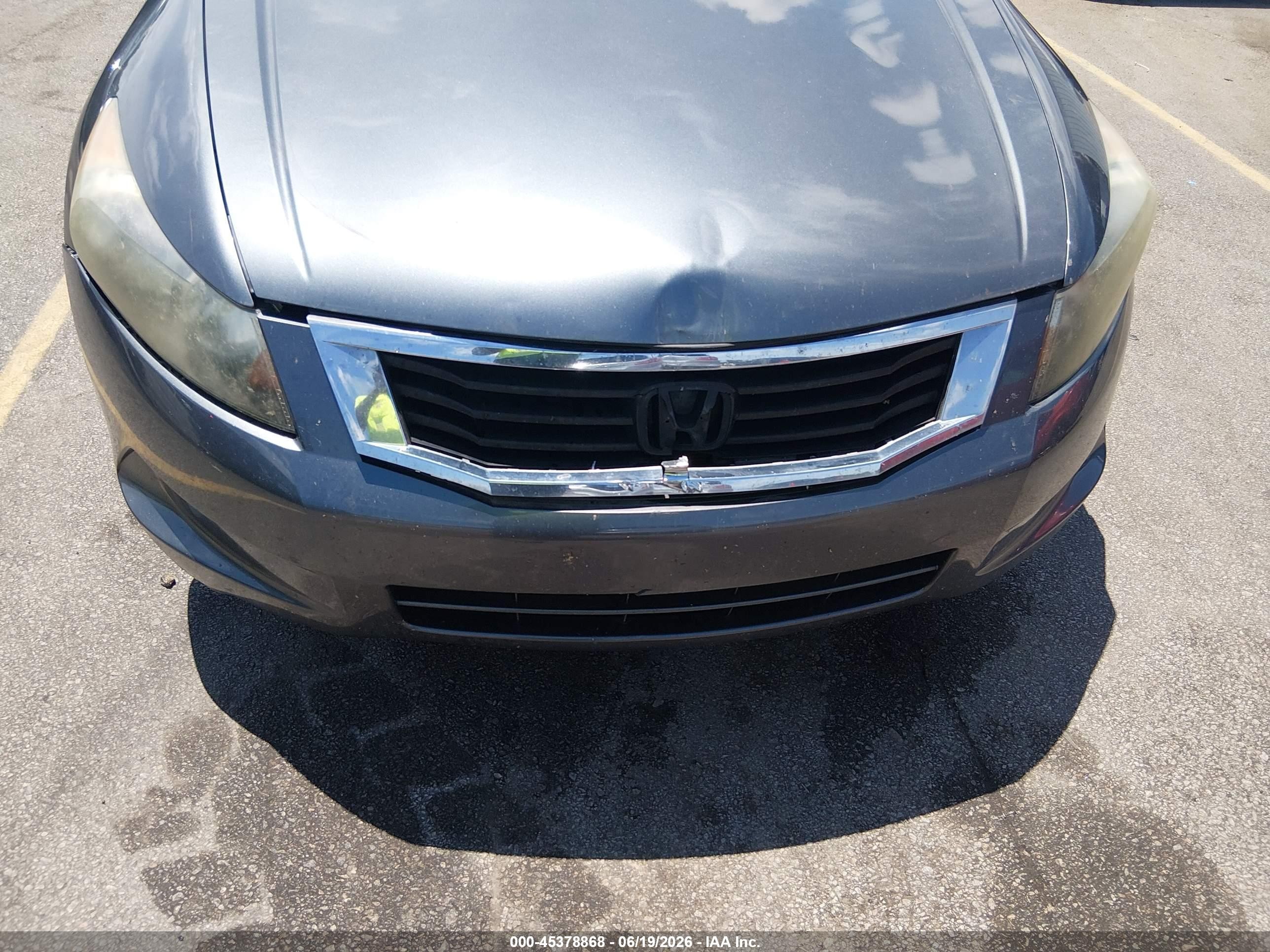 2010 Honda Accord 2.4 Lx Silver vin: 1HGCP2F35AA182345
