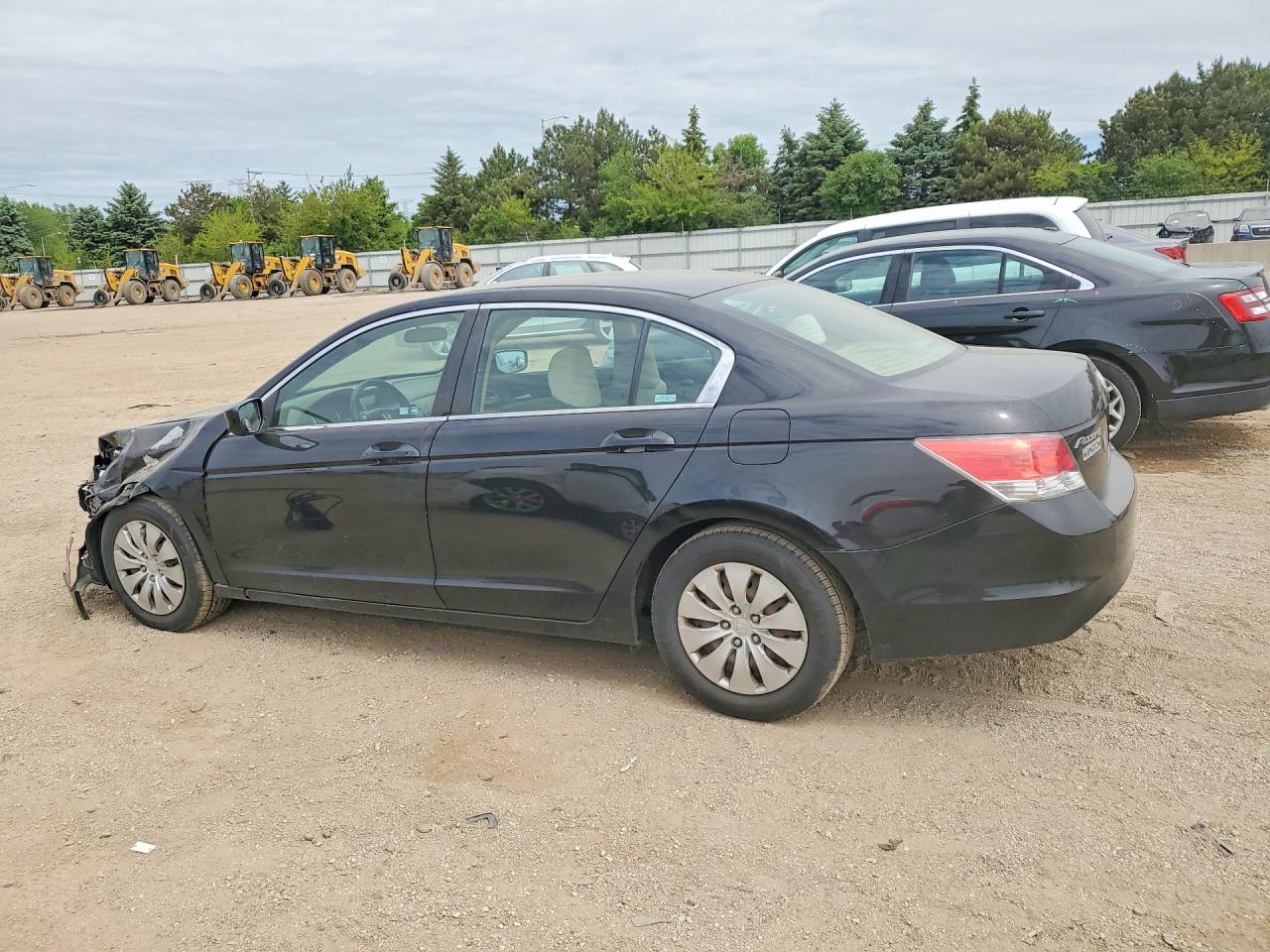2010 Honda Accord Lx Черный vin: 1HGCP2F35AA197024