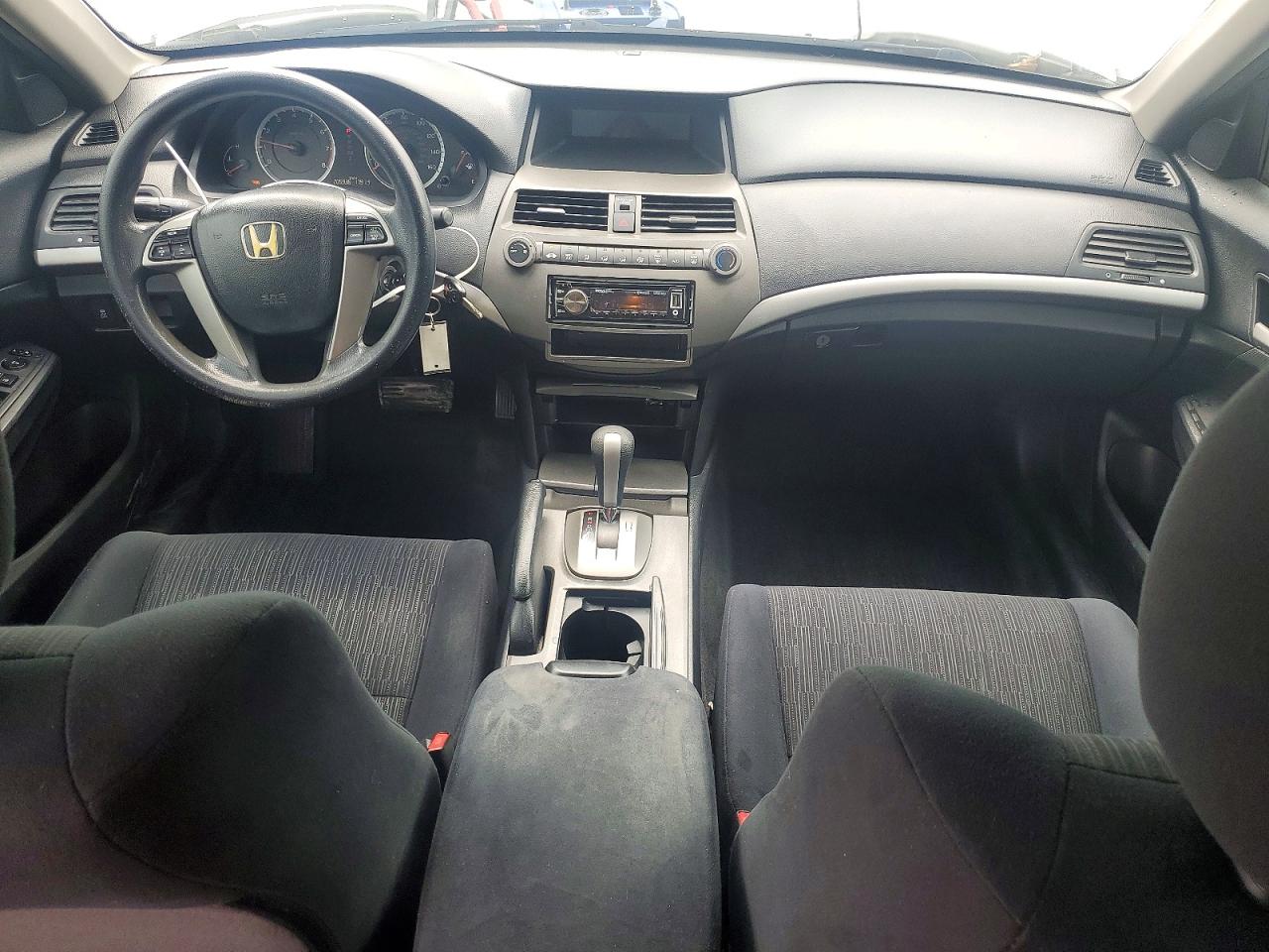 2011 Honda Accord Lx Silver vin: 1HGCP2F35BA030650