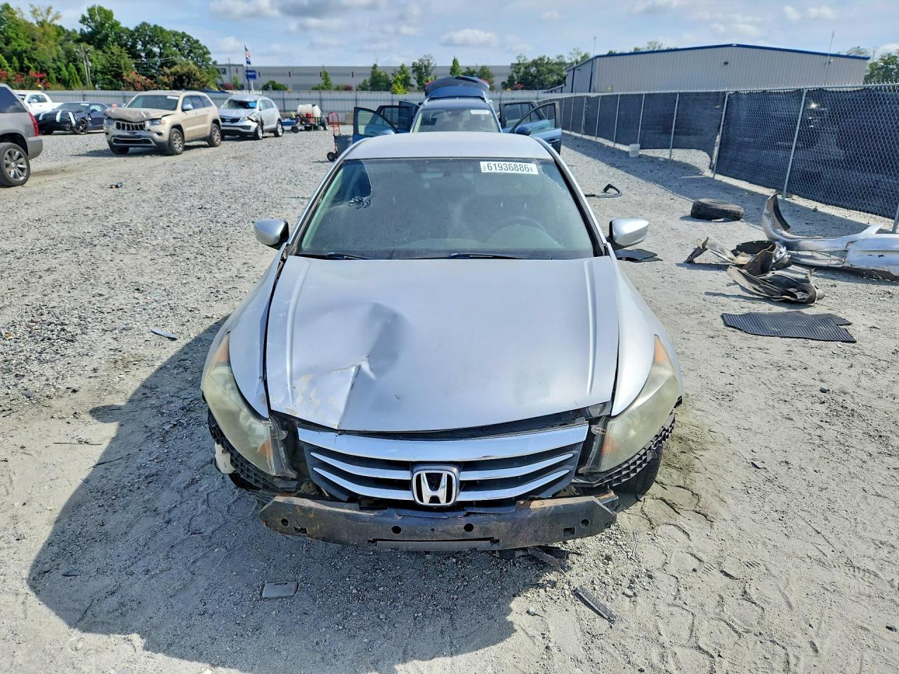 2011 Honda Accord Lx Silver vin: 1HGCP2F35BA109266