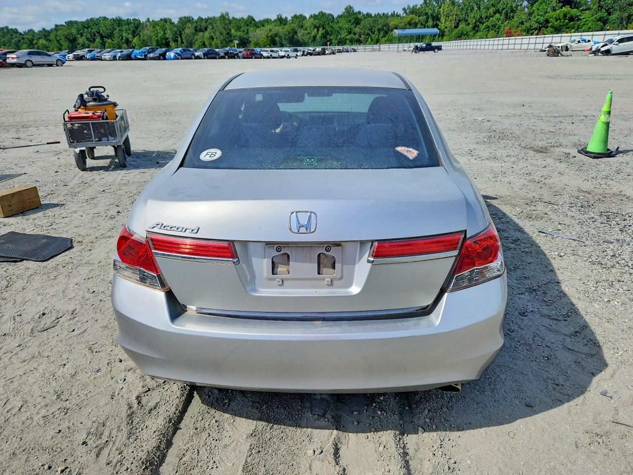 2011 Honda Accord Lx Silver vin: 1HGCP2F35BA109266