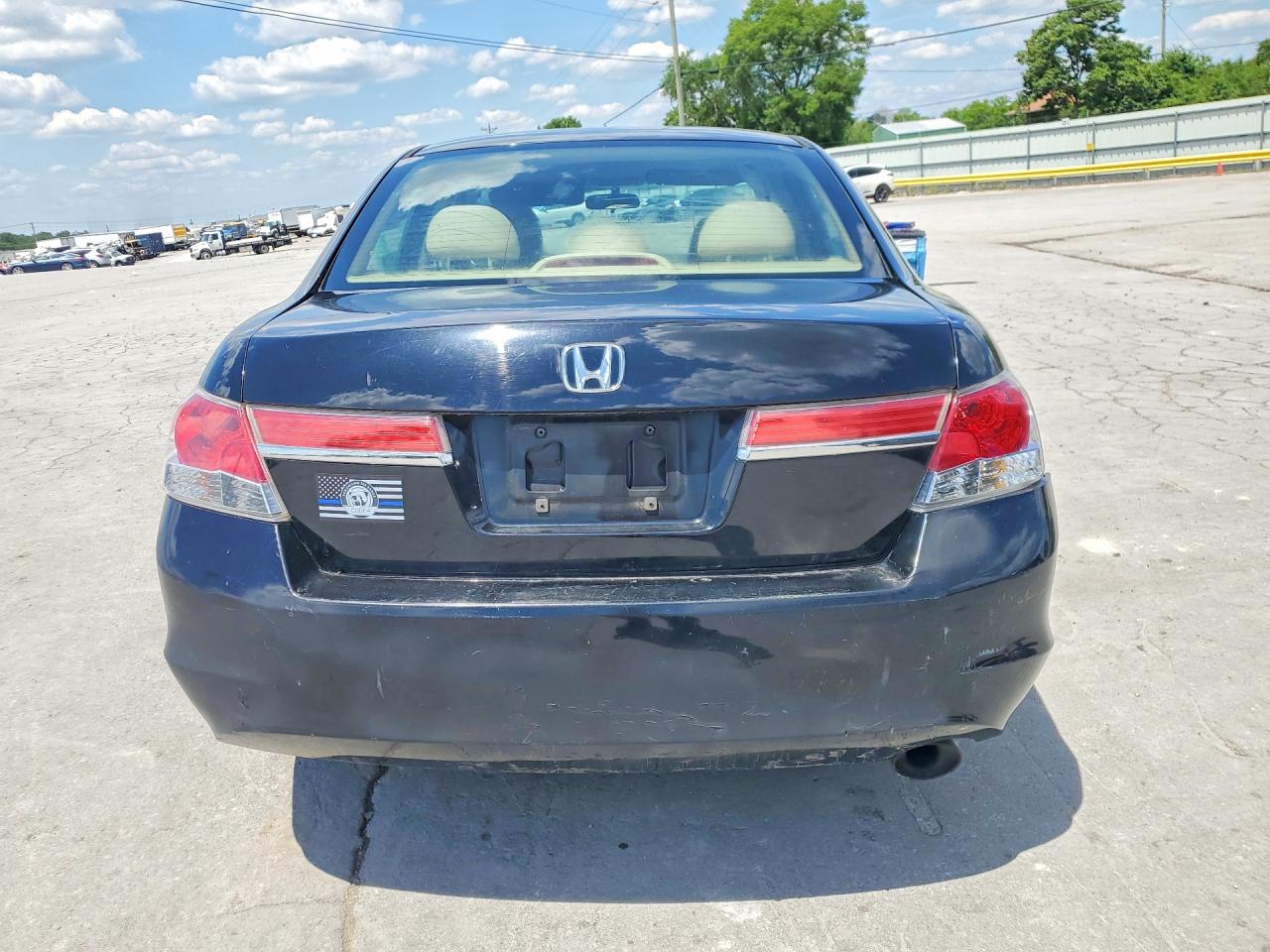 2011 Honda Accord Lx Black vin: 1HGCP2F35BA116461