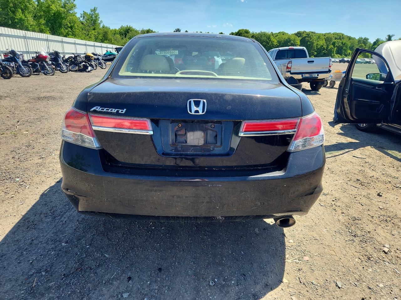 2011 Honda Accord Lx Black vin: 1HGCP2F35BA119201