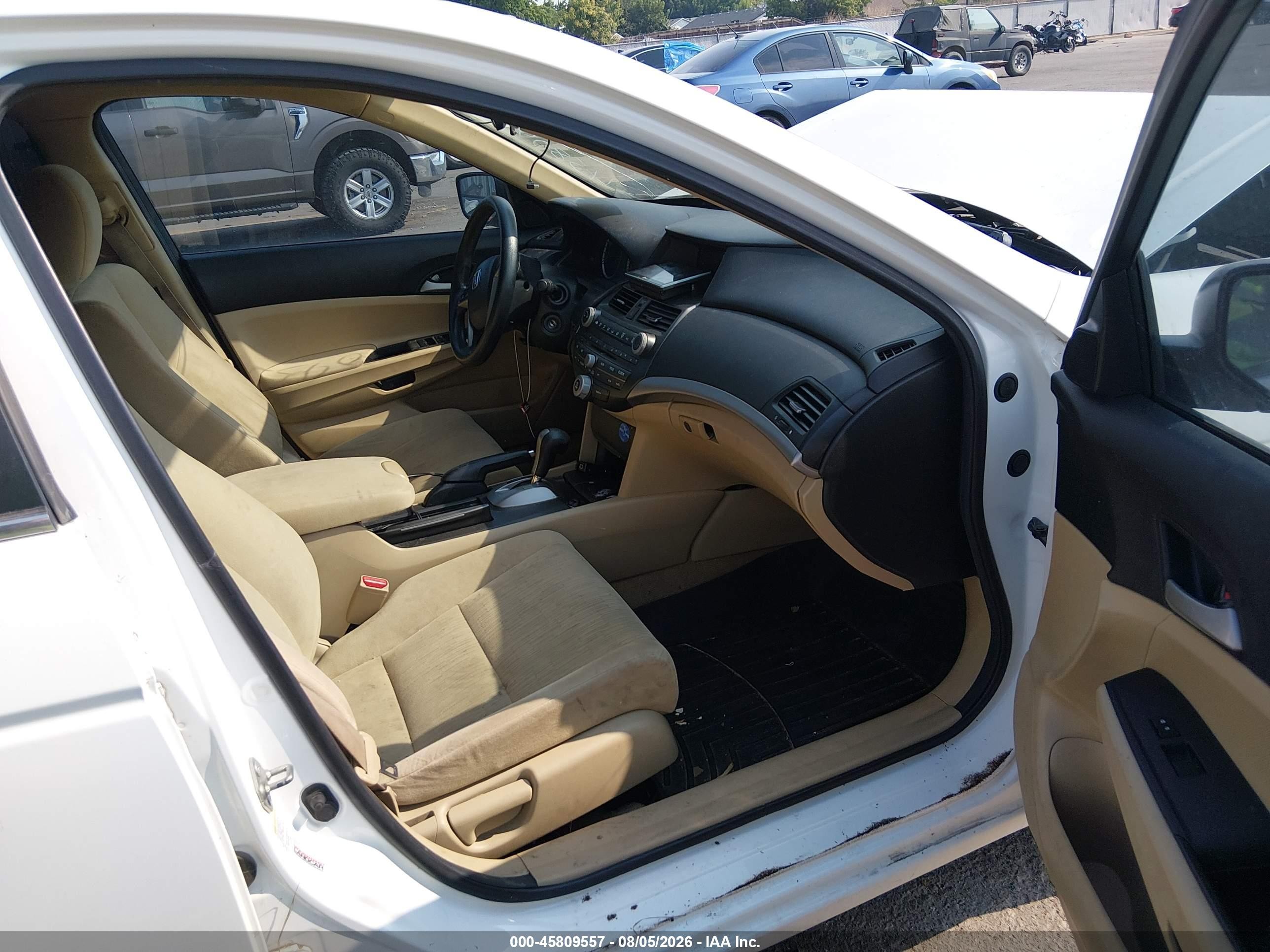 2011 Honda Accord 2.4 Lx White vin: 1HGCP2F35BA146706