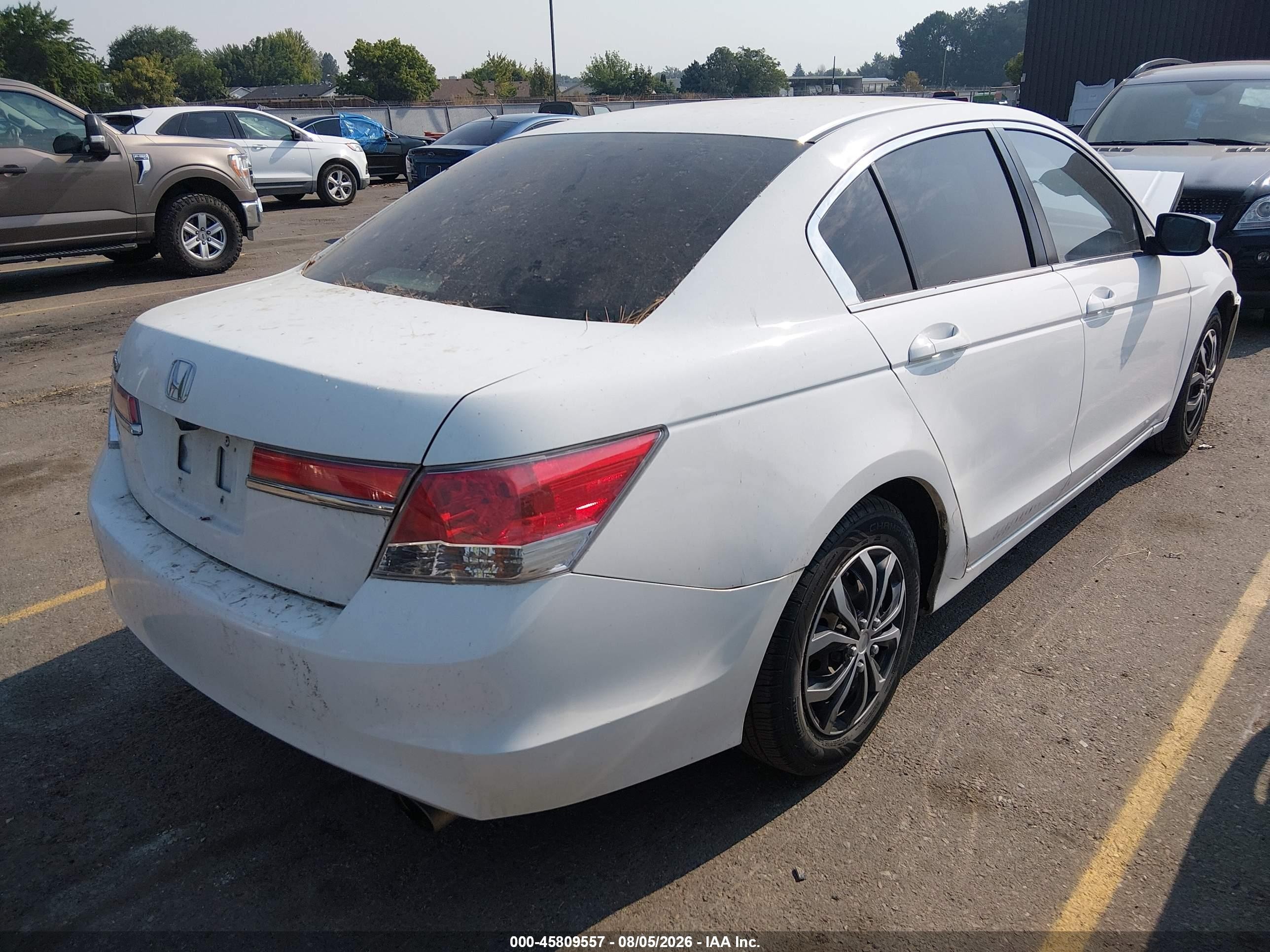 2011 Honda Accord 2.4 Lx White vin: 1HGCP2F35BA146706