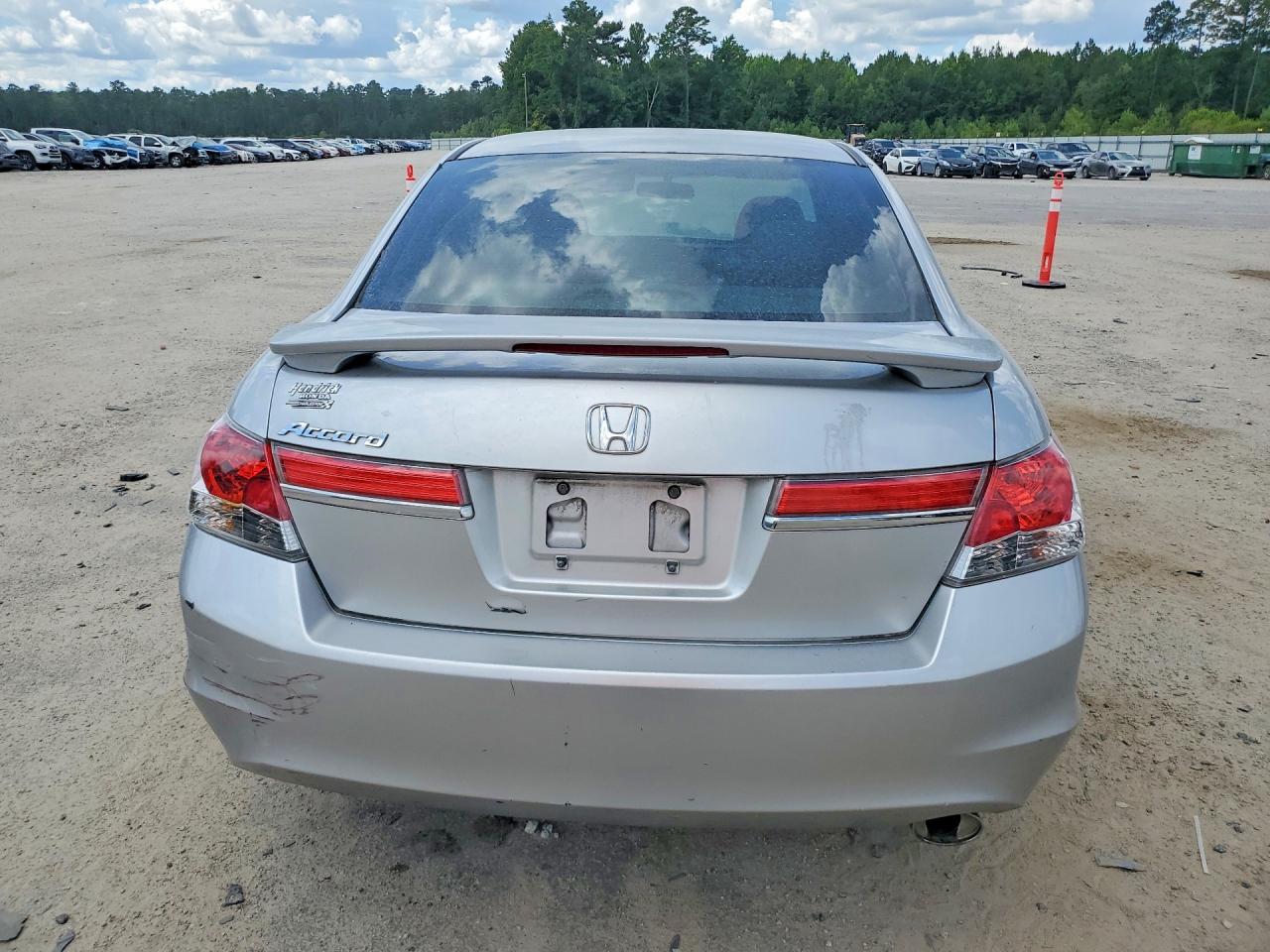 2012 Honda Accord Lx Серебряный vin: 1HGCP2F35CA158825