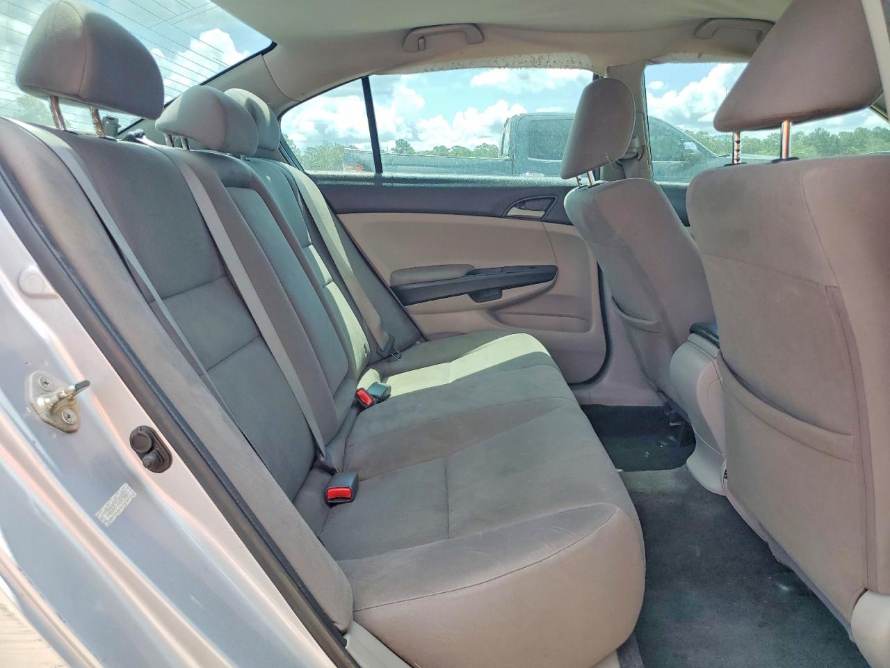 2012 Honda Accord Lx Серебряный vin: 1HGCP2F35CA158825