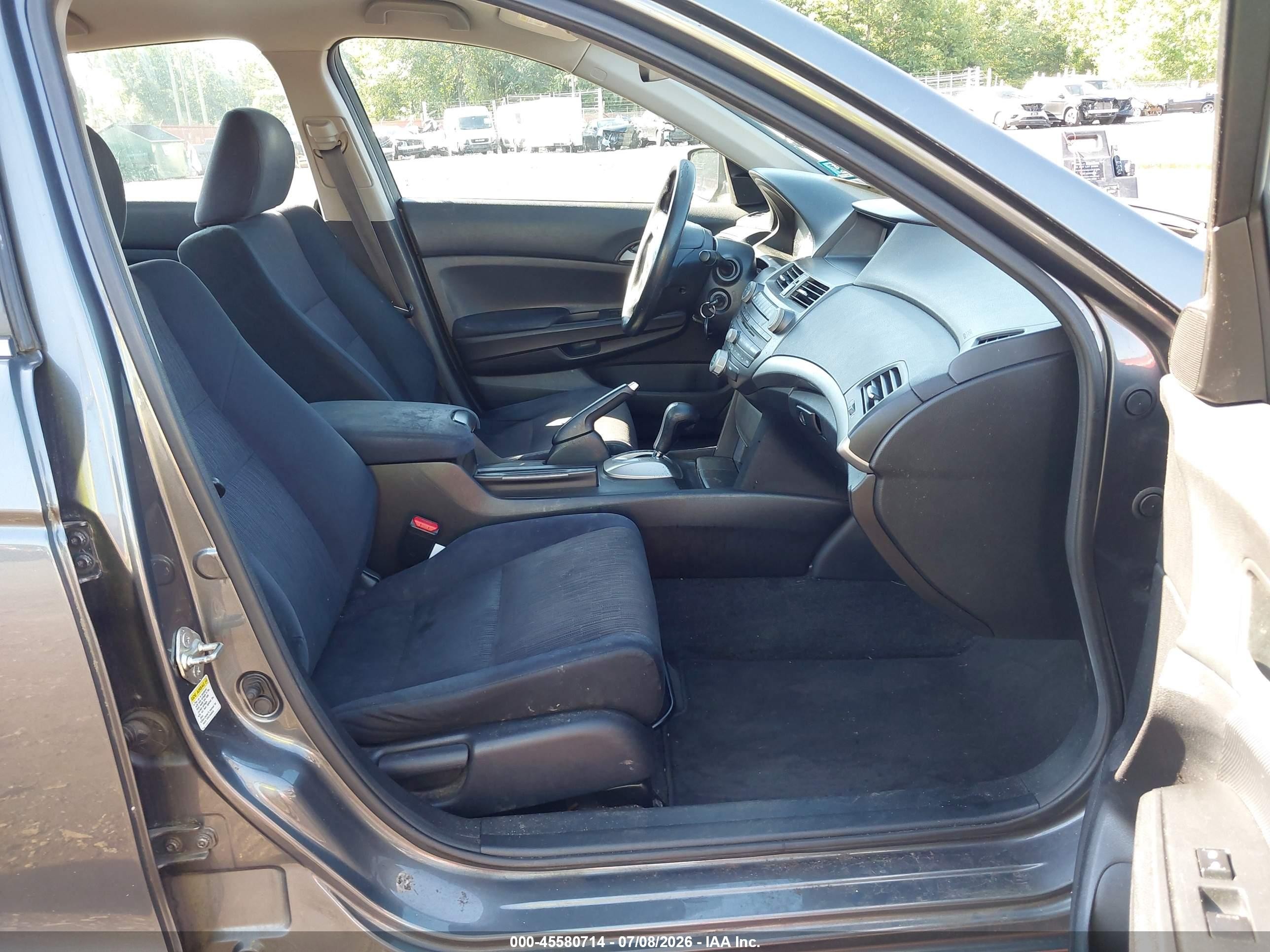 2012 Honda Accord Sdn Lx Gray vin: 1HGCP2F35CA185037