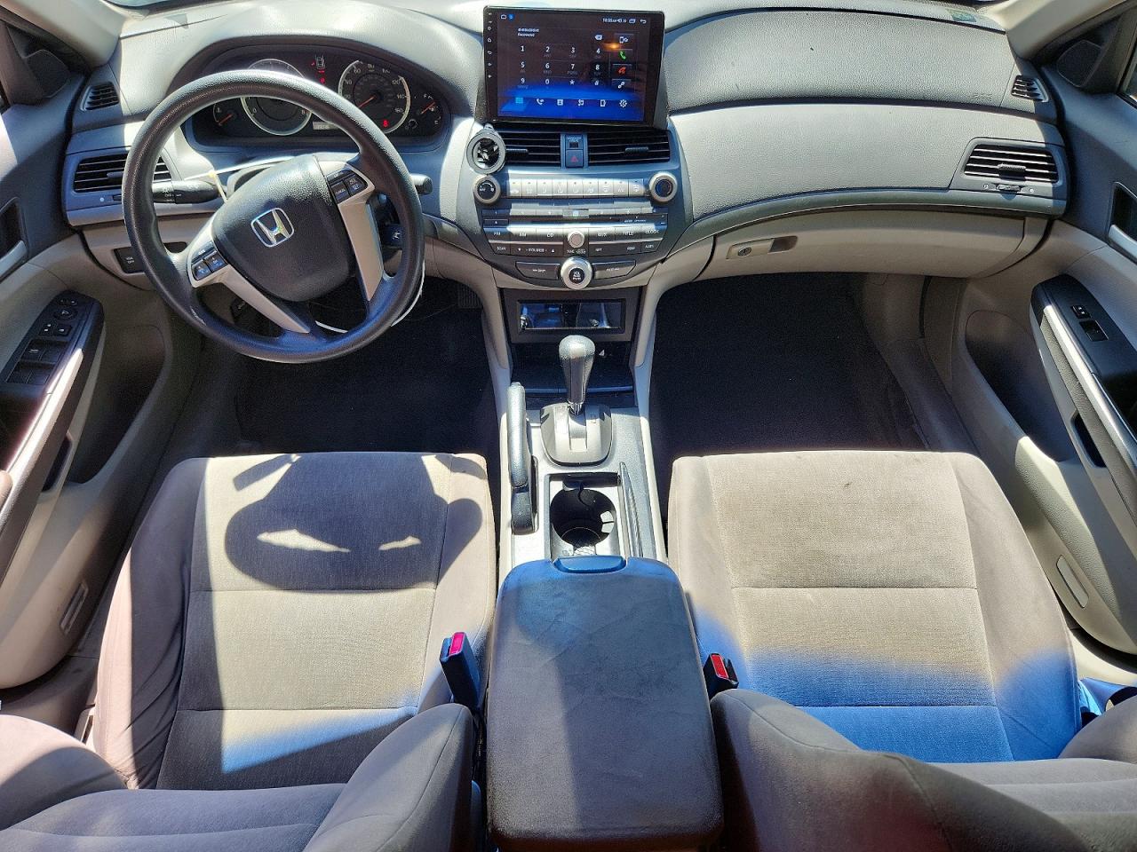 2010 Honda Accord Lx Silver vin: 1HGCP2F36AA025603