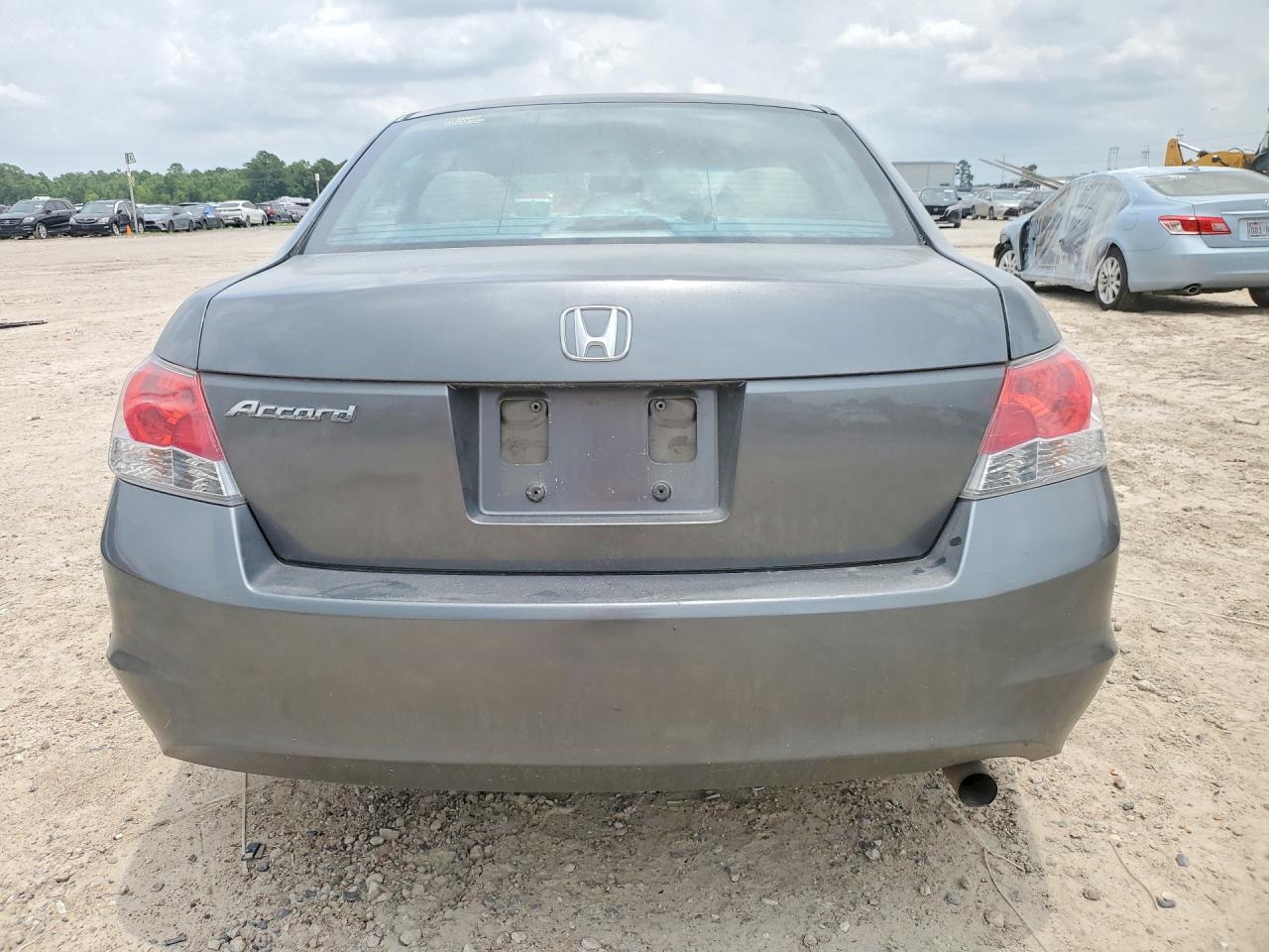 2010 Honda Accord Lx Silver vin: 1HGCP2F36AA063686