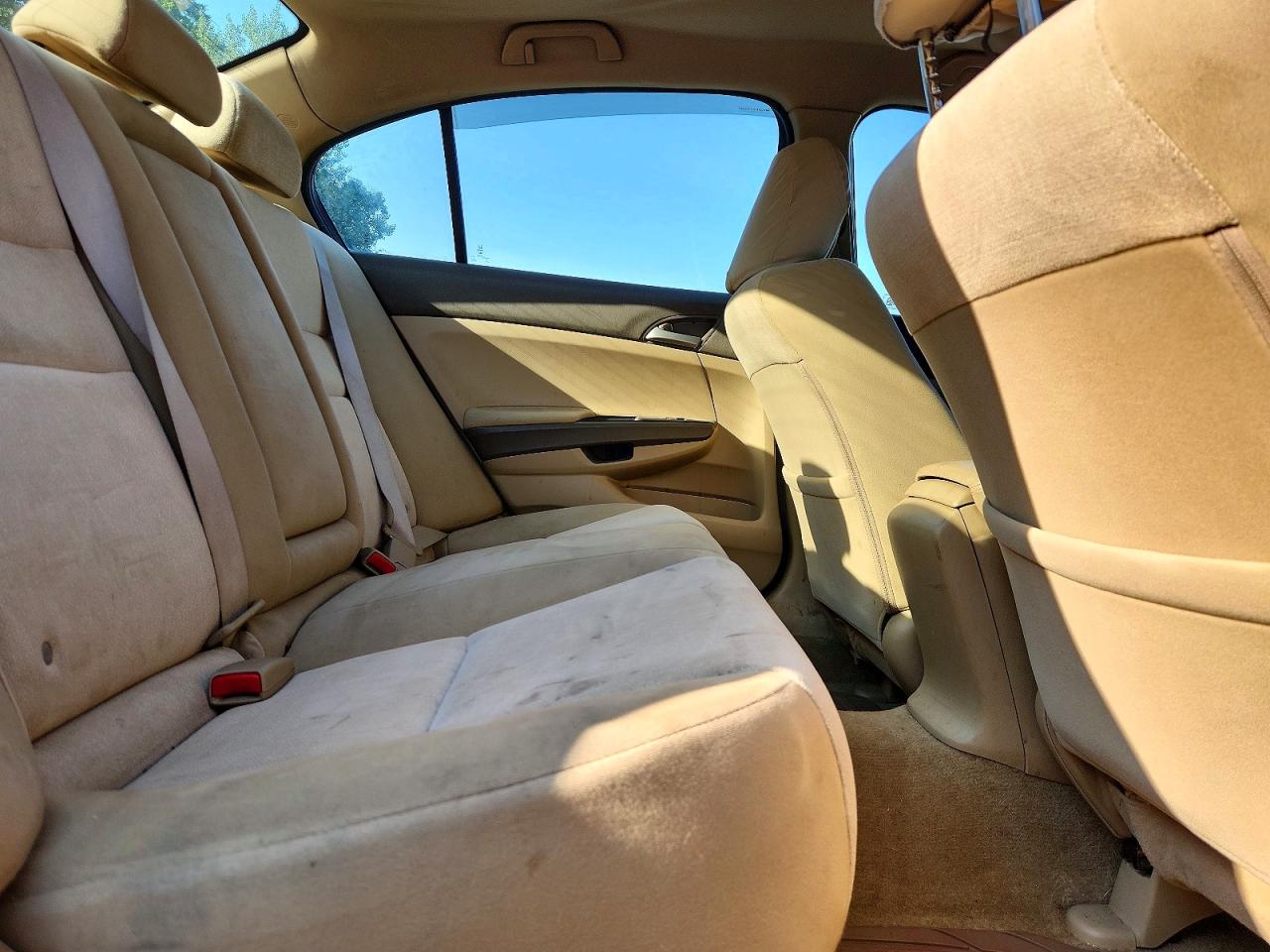 2010 Honda Accord Lx Red vin: 1HGCP2F36AA097773