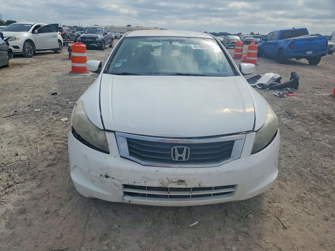 2010 Honda Accord Lx White vin: 1HGCP2F36AA100333