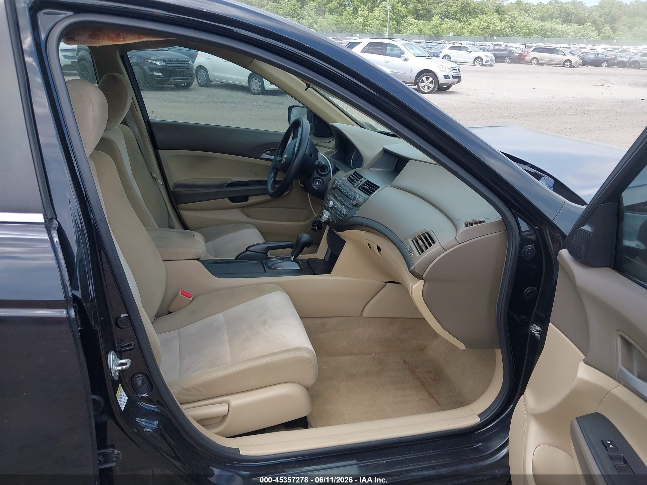 2010 Honda Accord 2.4 Lx Черный vin: 1HGCP2F36AA112076