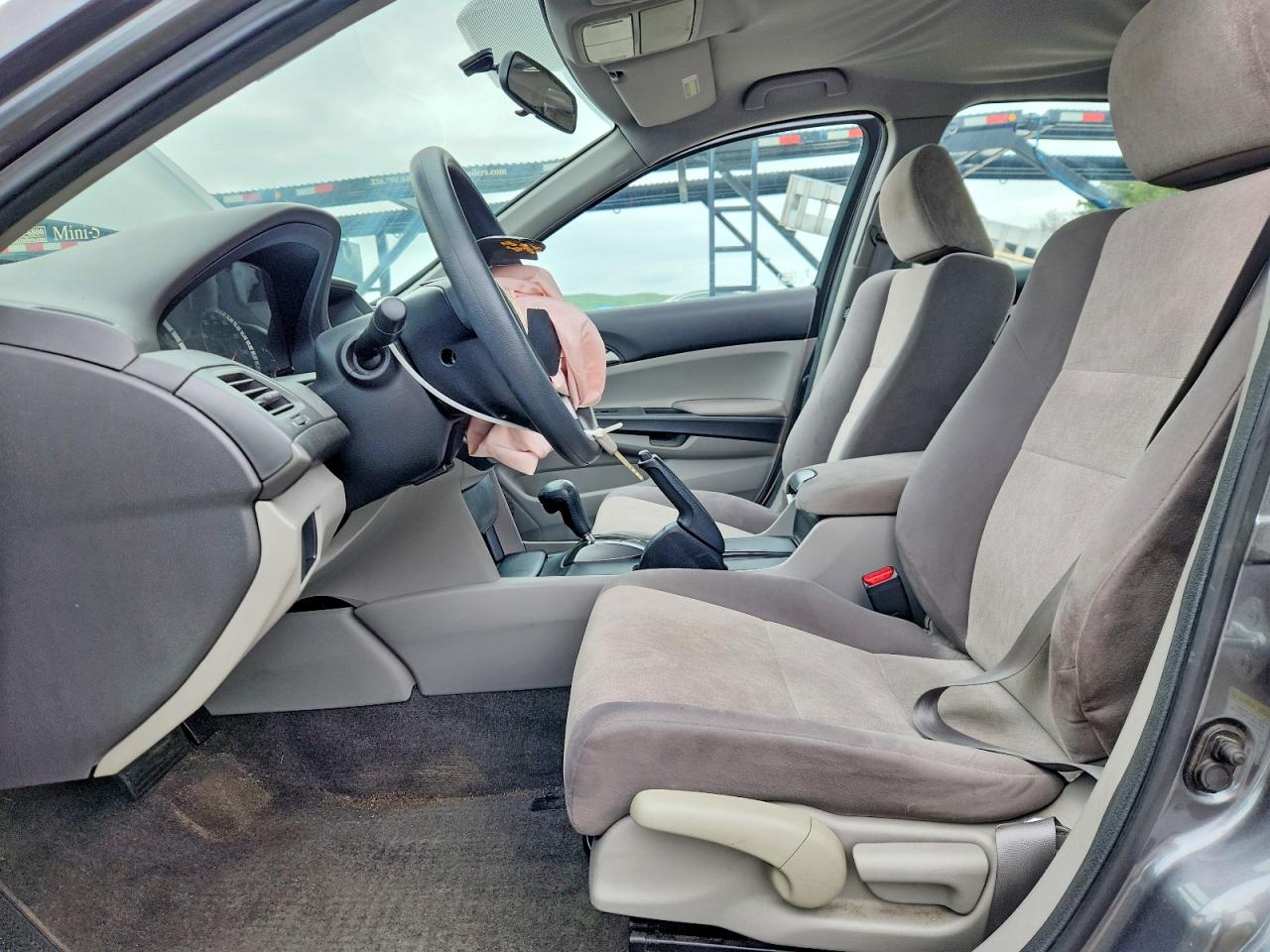 2010 Honda Accord Lx Gray vin: 1HGCP2F36AA118685