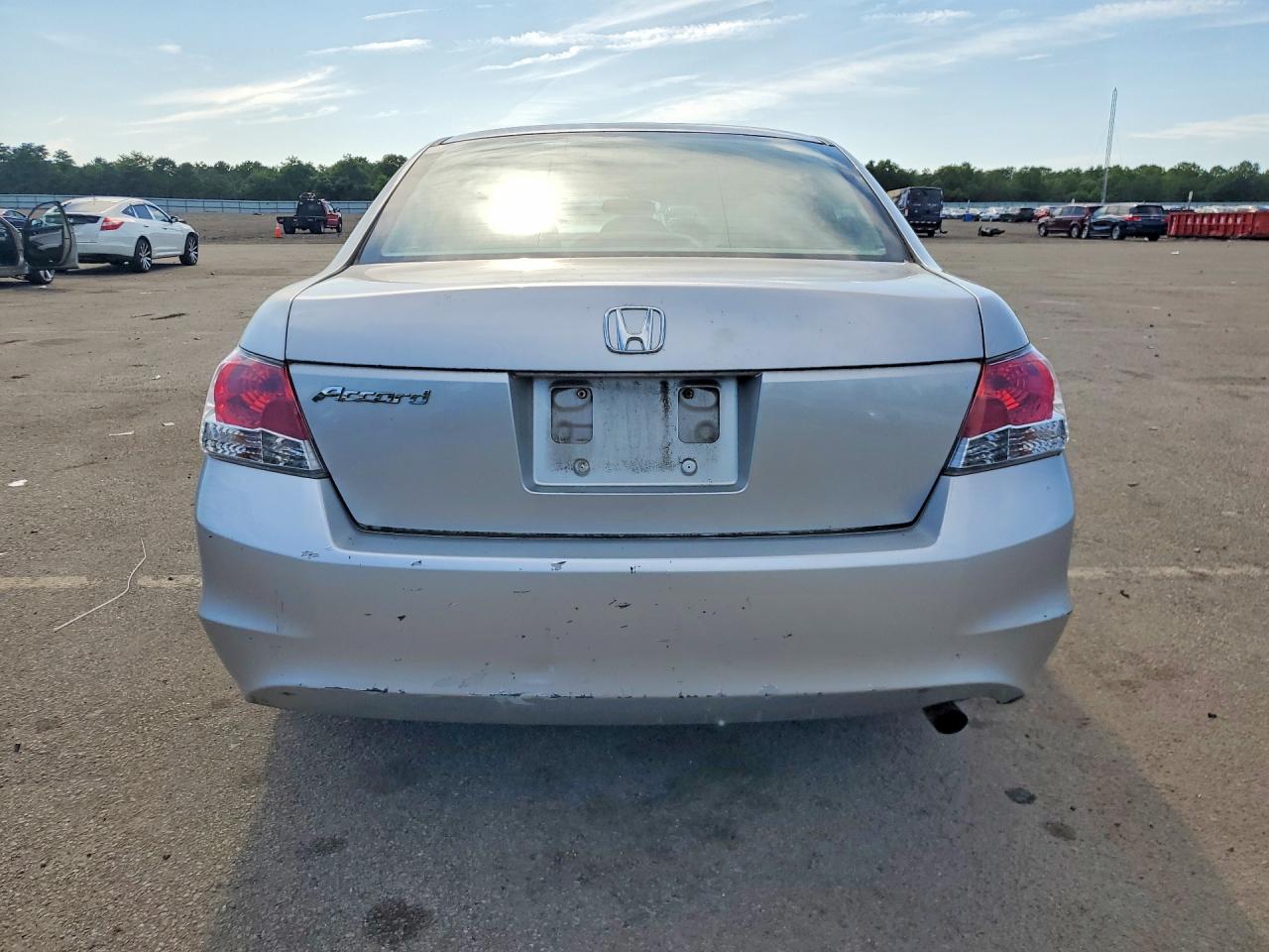 2010 Honda Accord Lx Silver vin: 1HGCP2F36AA123174