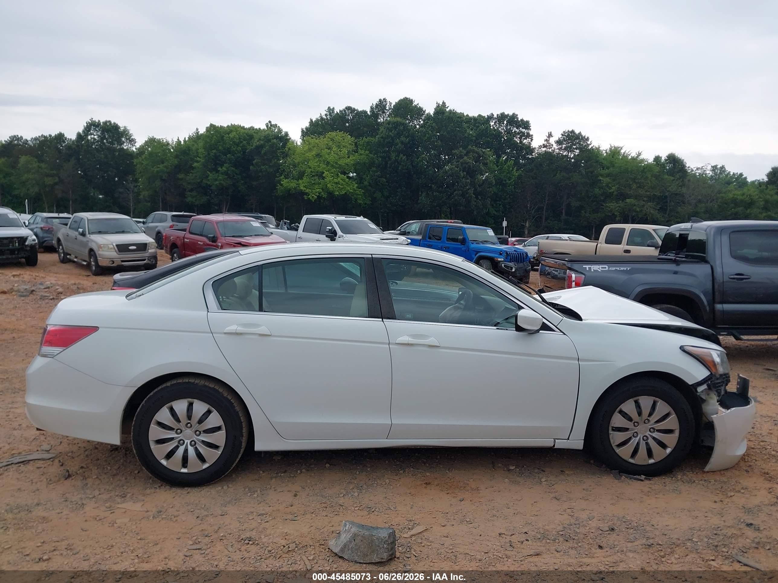 2010 Honda Accord 2.4 Lx White vin: 1HGCP2F36AA129282