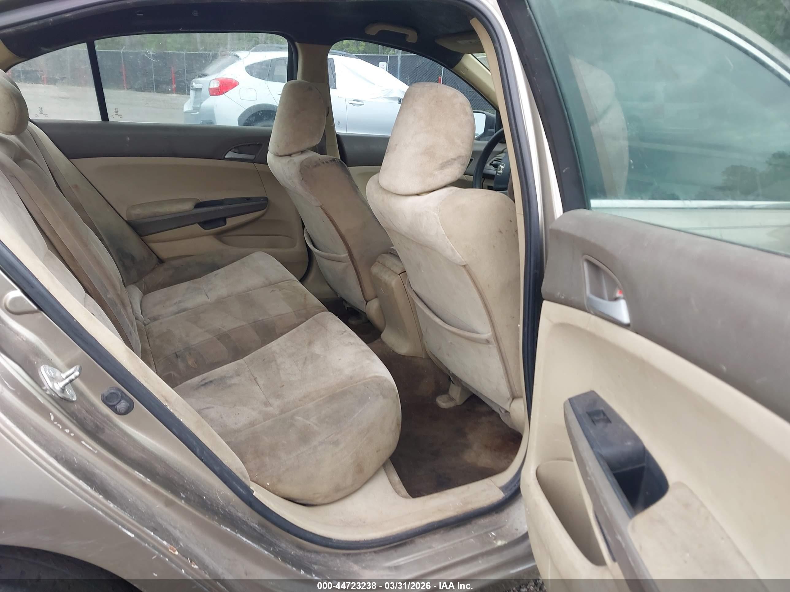 2010 Honda Accord 2.4 Lx Brown vin: 1HGCP2F36AA163822