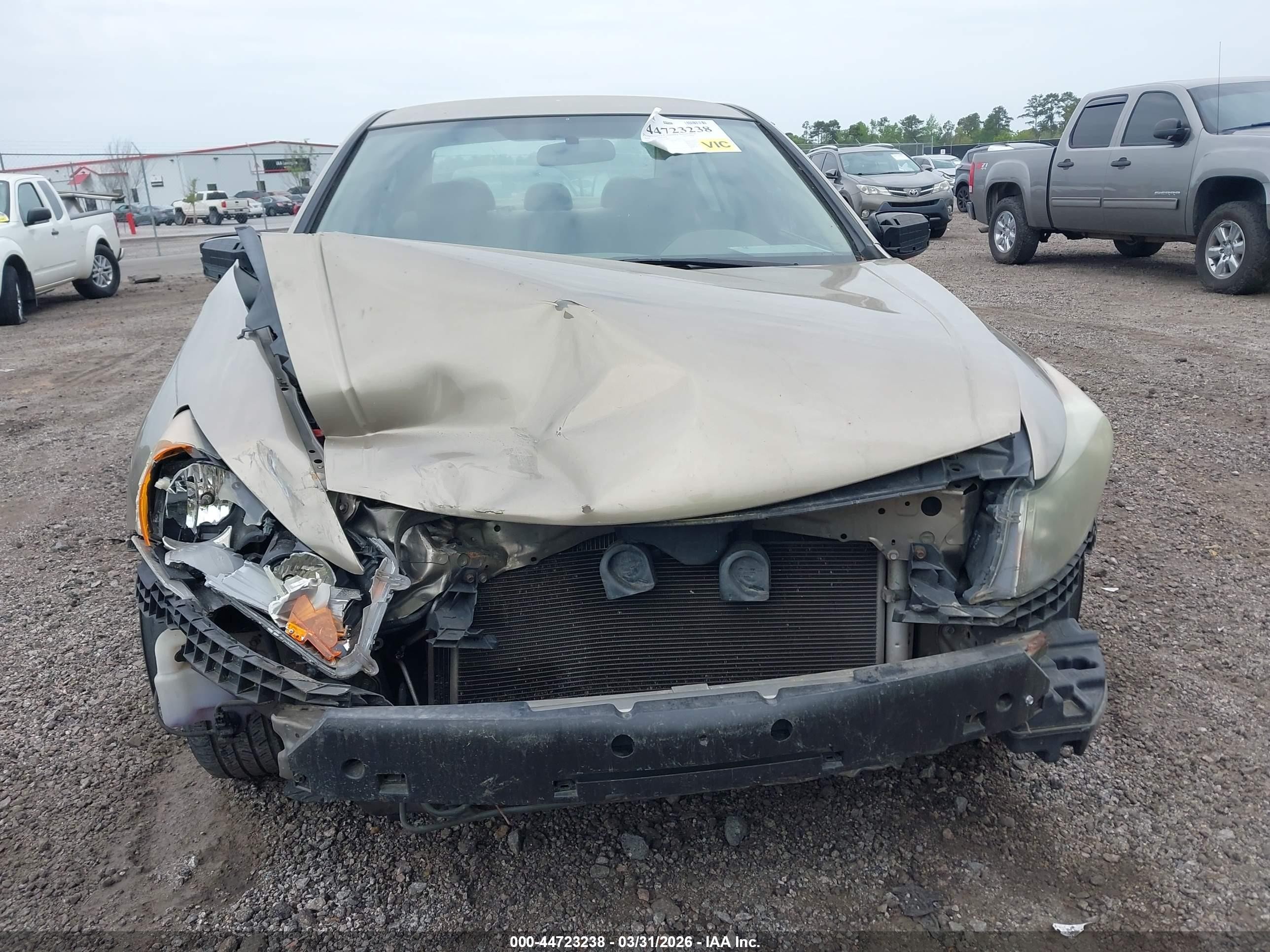 2010 Honda Accord 2.4 Lx Brown vin: 1HGCP2F36AA163822