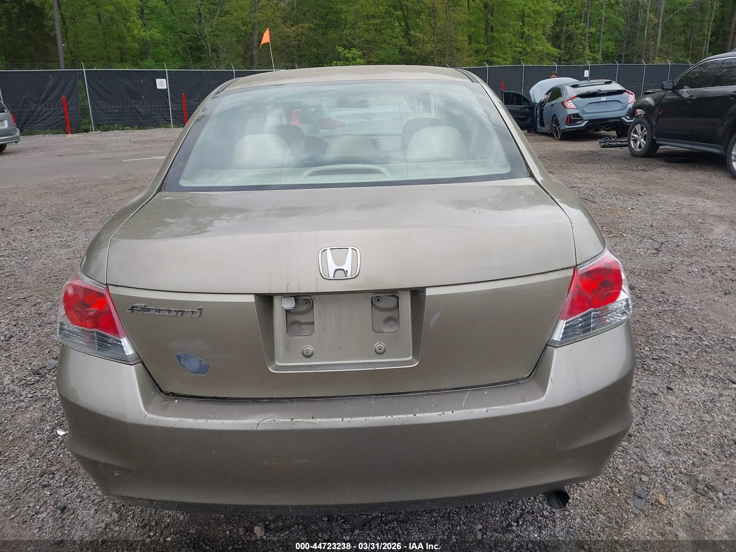 2010 Honda Accord 2.4 Lx Brown vin: 1HGCP2F36AA163822