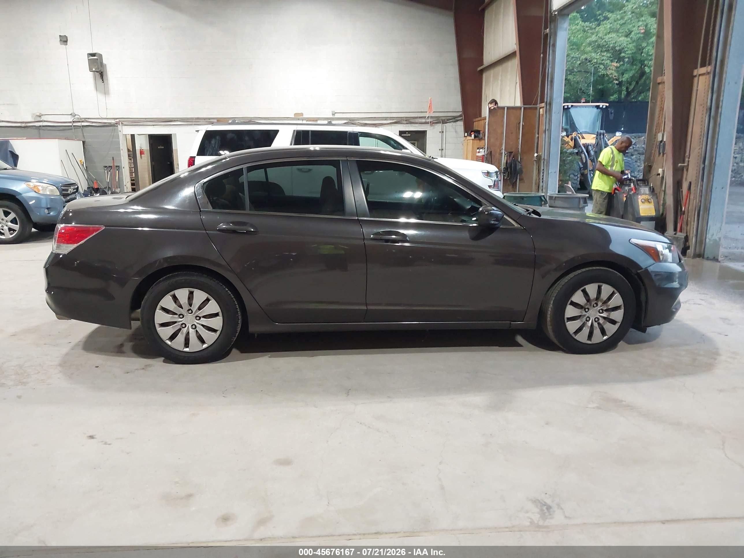 2011 Honda Accord 2.4 Lx Brown vin: 1HGCP2F36BA015316