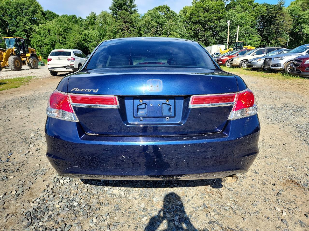 2011 Honda Accord Lx Blue vin: 1HGCP2F36BA052995