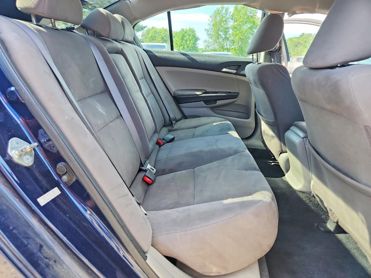 2011 Honda Accord Lx Blue vin: 1HGCP2F36BA052995