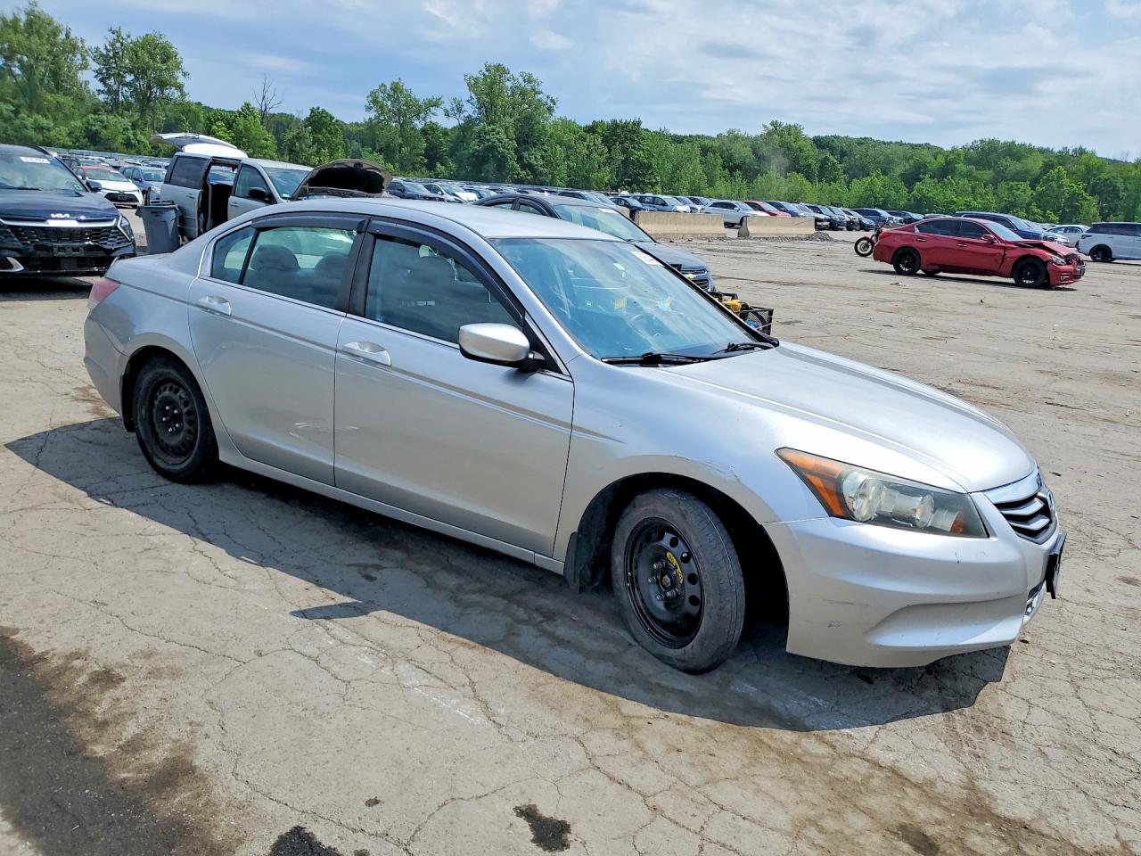 2011 Honda Accord Lx Серебряный vin: 1HGCP2F36BA098102