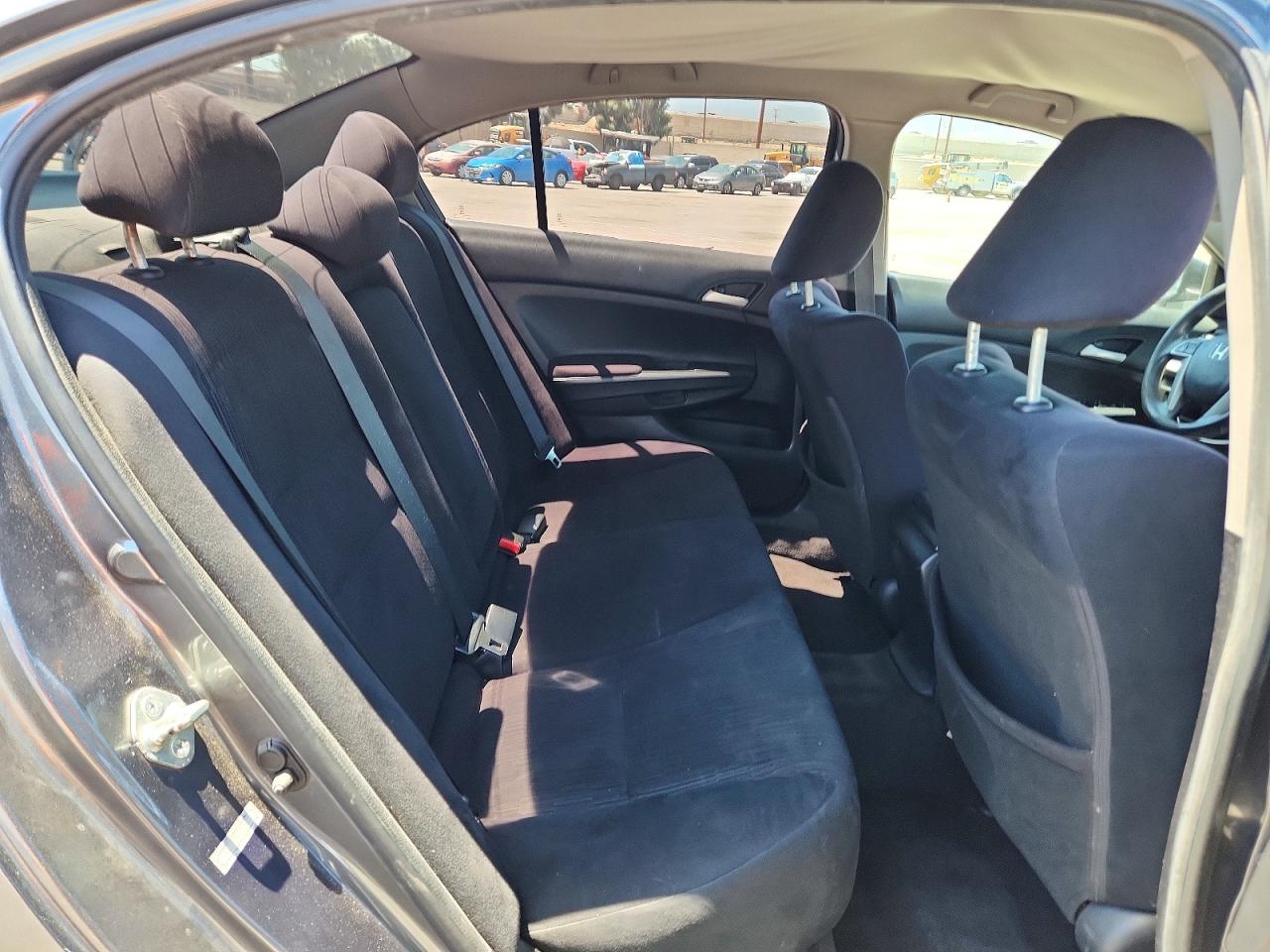 2011 Honda Accord Lx Gray vin: 1HGCP2F36BA147816