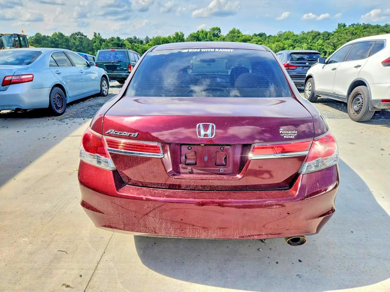 2012 Honda Accord Lx Burgundy vin: 1HGCP2F36CA104806