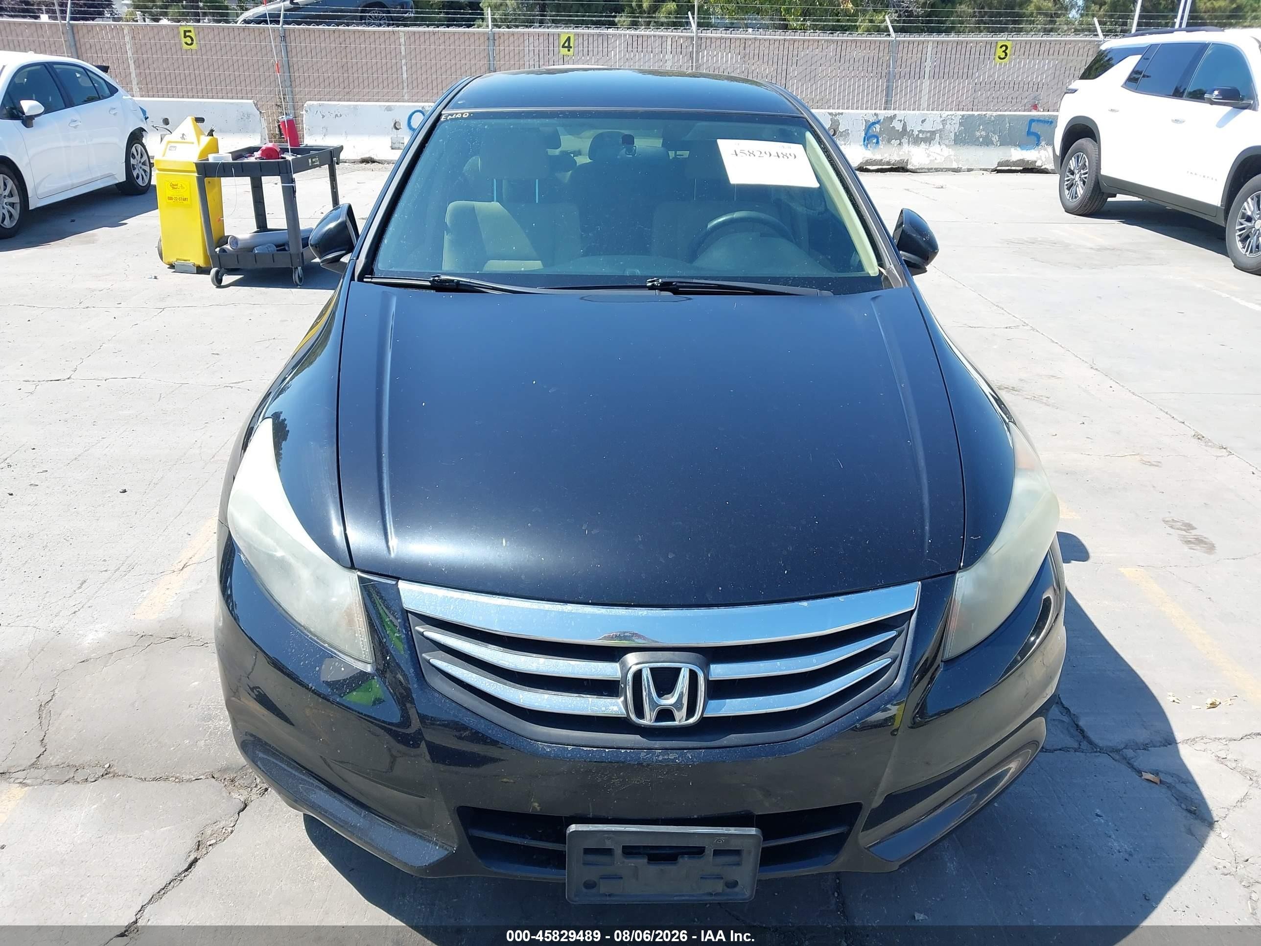 2012 Honda Accord Sdn Lx Черный vin: 1HGCP2F36CA144237